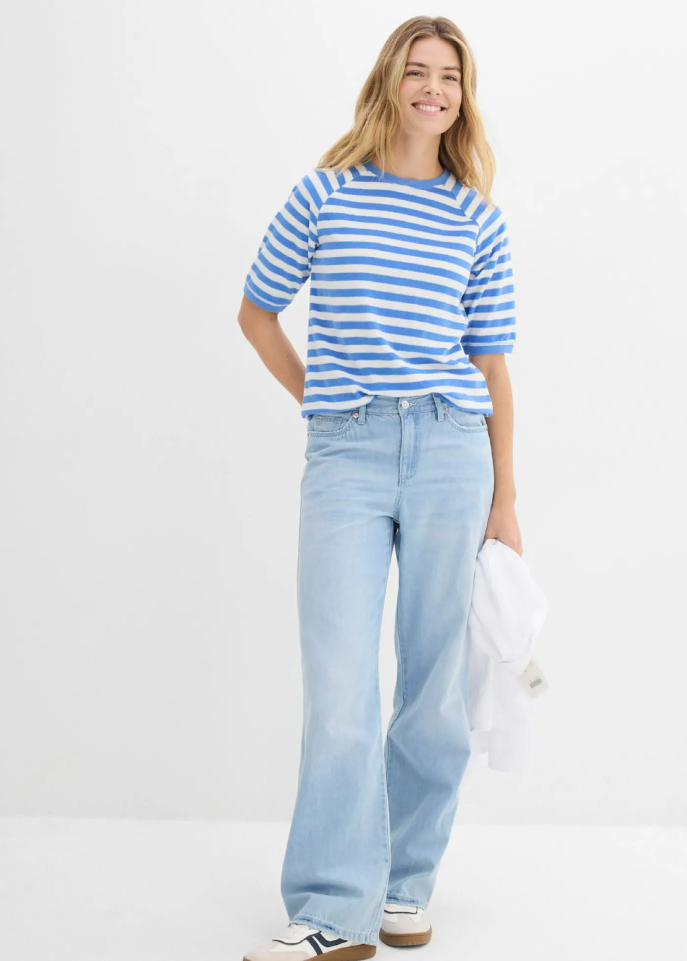 bonprix bonprix Camiseta de felpa suave azul provenzal-blanco lana con rayas Discount