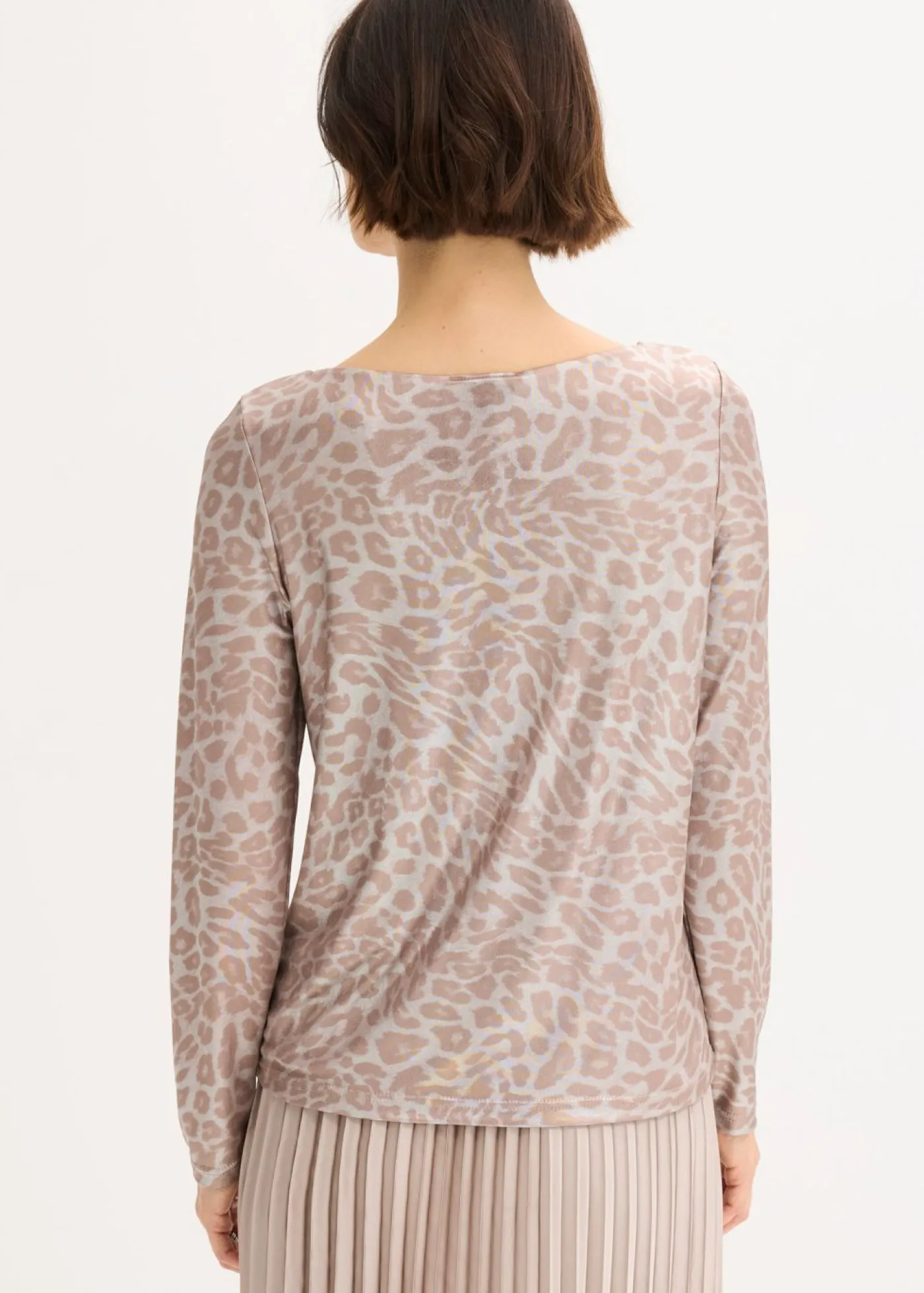 bonprix bonprix Camiseta de leopardo con estampado brillante lila plateado-plata metalizado Online