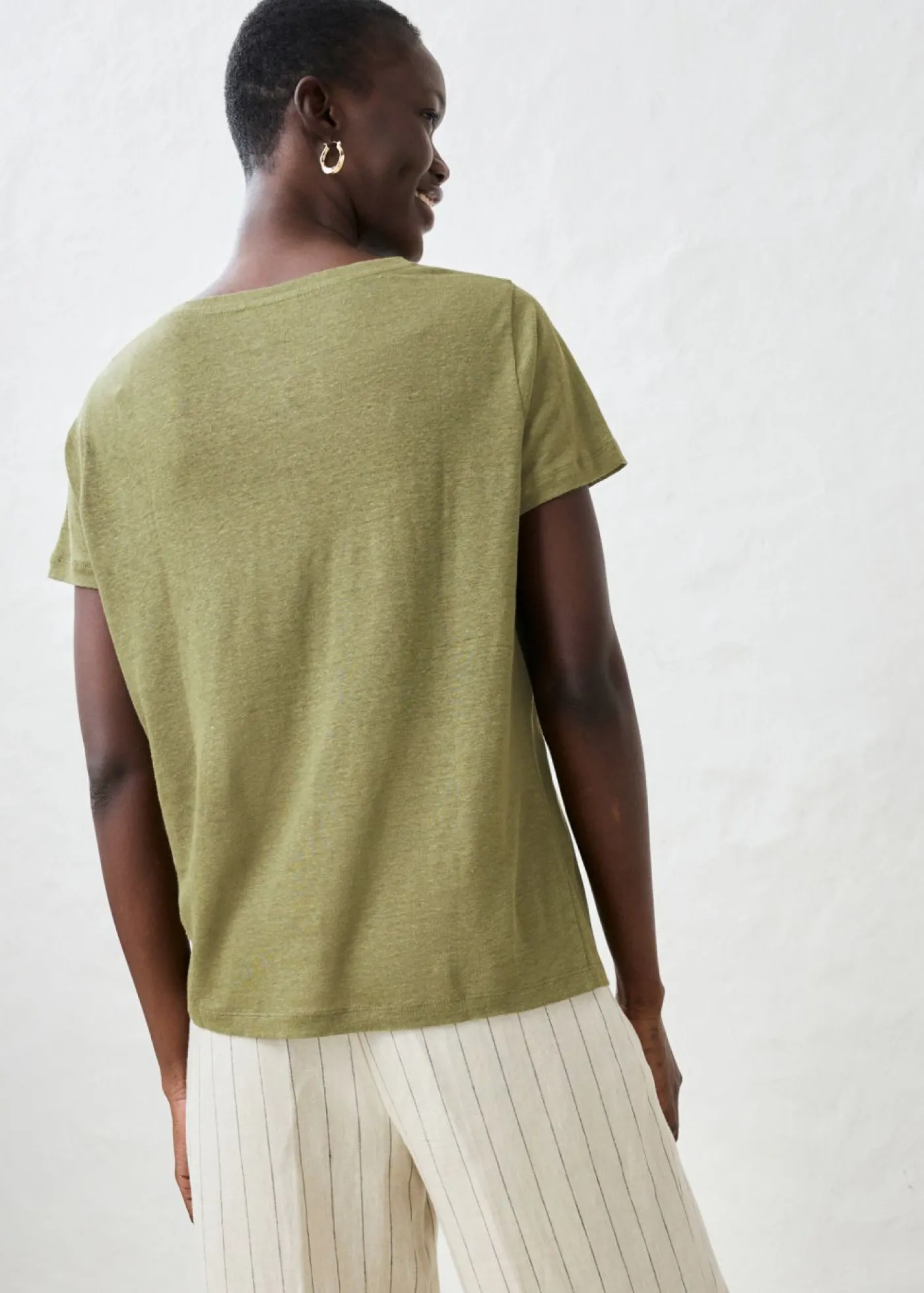 bonprix bonprix Camiseta de lino puro Verde oliva Clearance