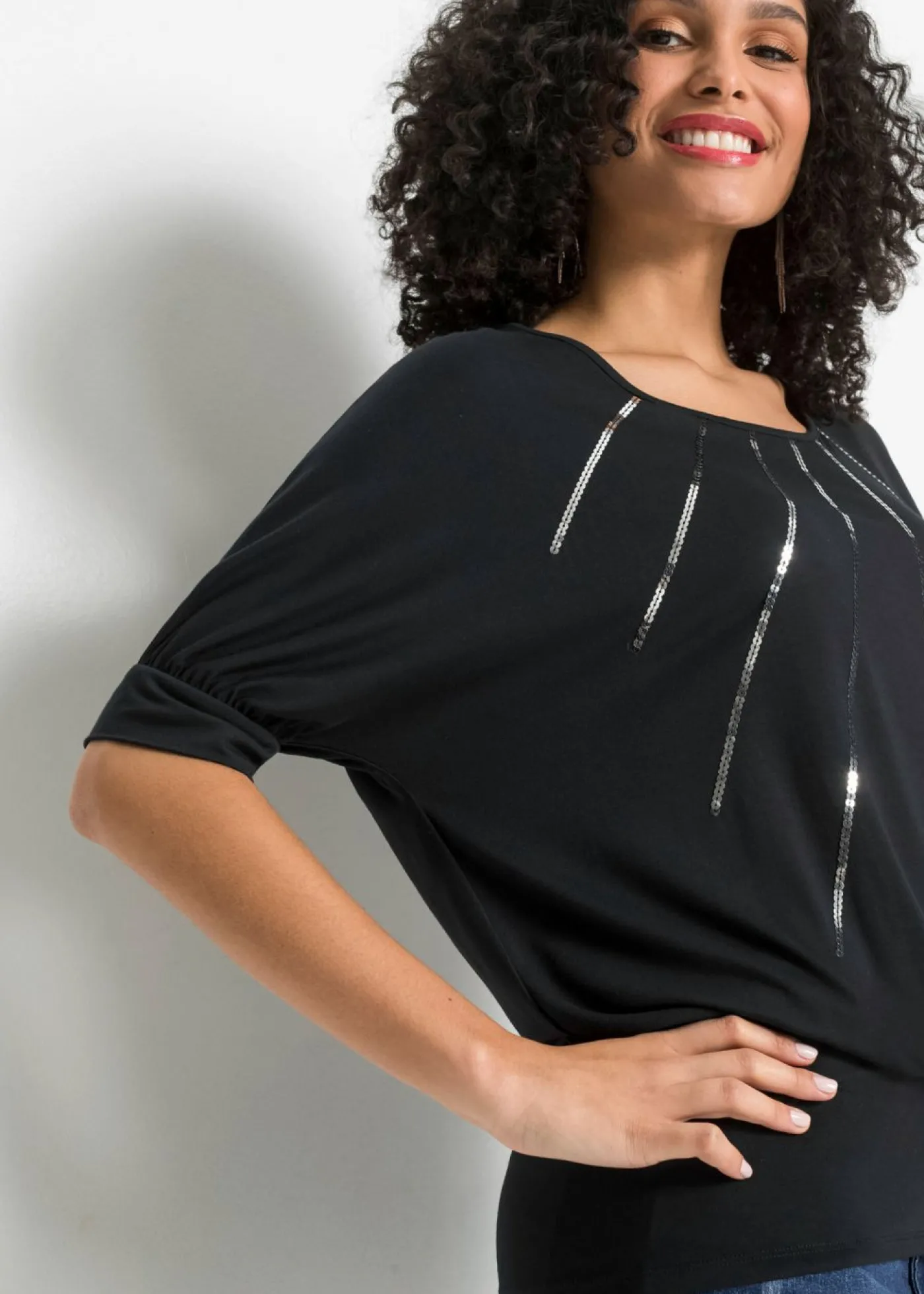 bonprix bonprix Camiseta de mezcla de viscosa fluida Negro metalizado Online