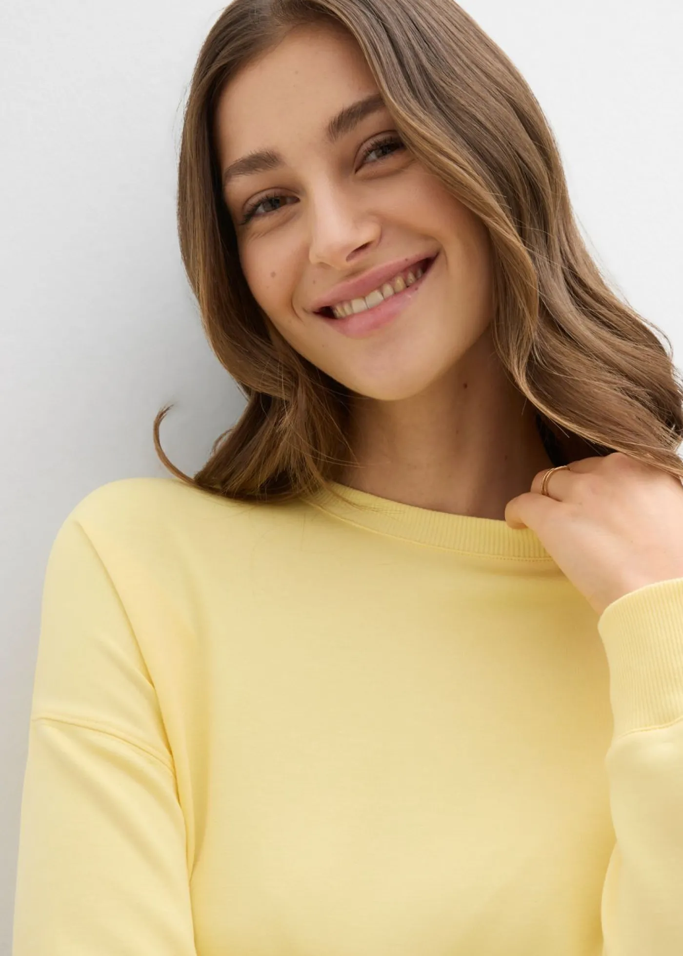 bonprix bonprix Camiseta de neopreno entallada Amarillo claro Hot