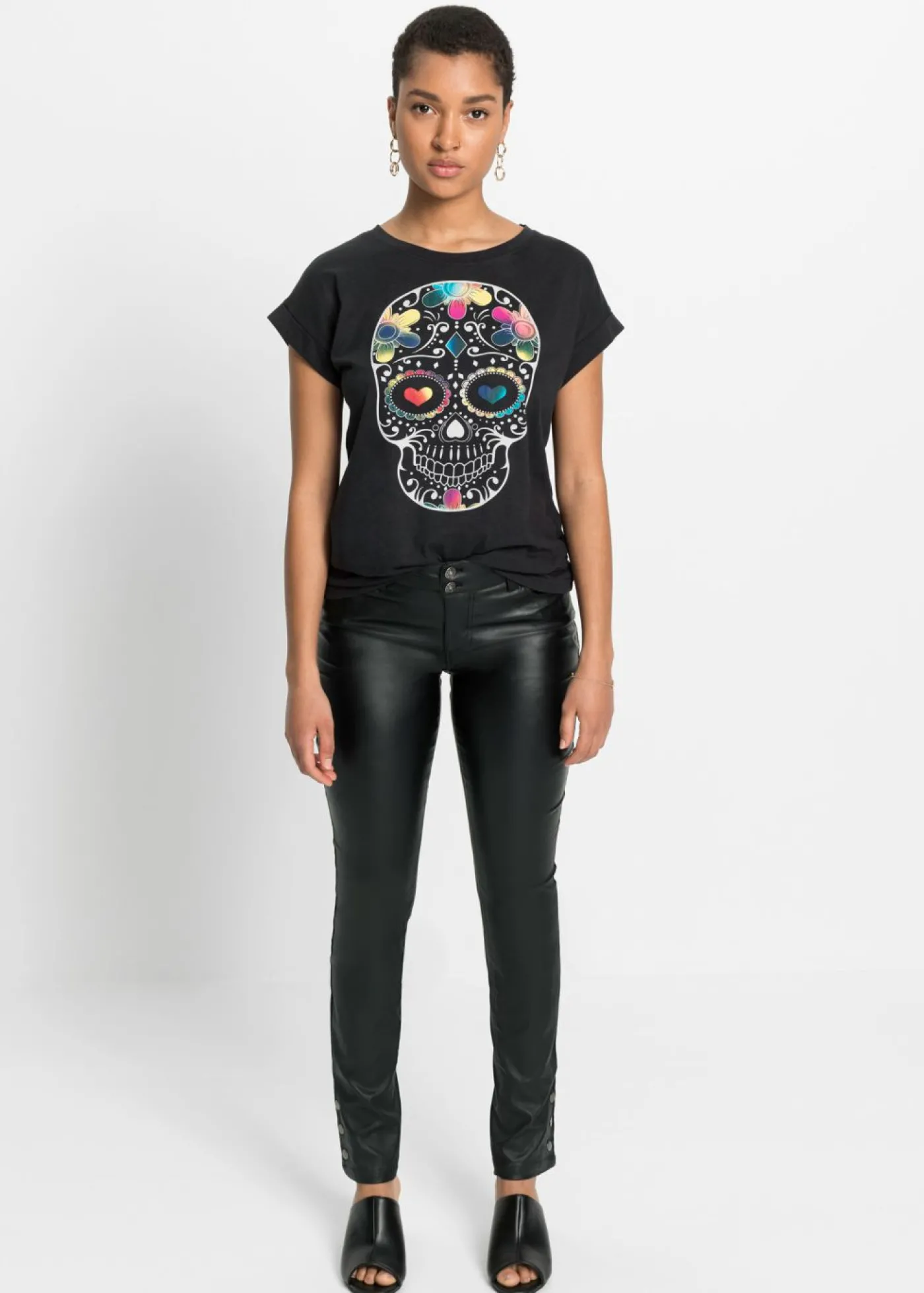 bonprix bonprix Camiseta de suave mezcla de viscosa Negro estampado New