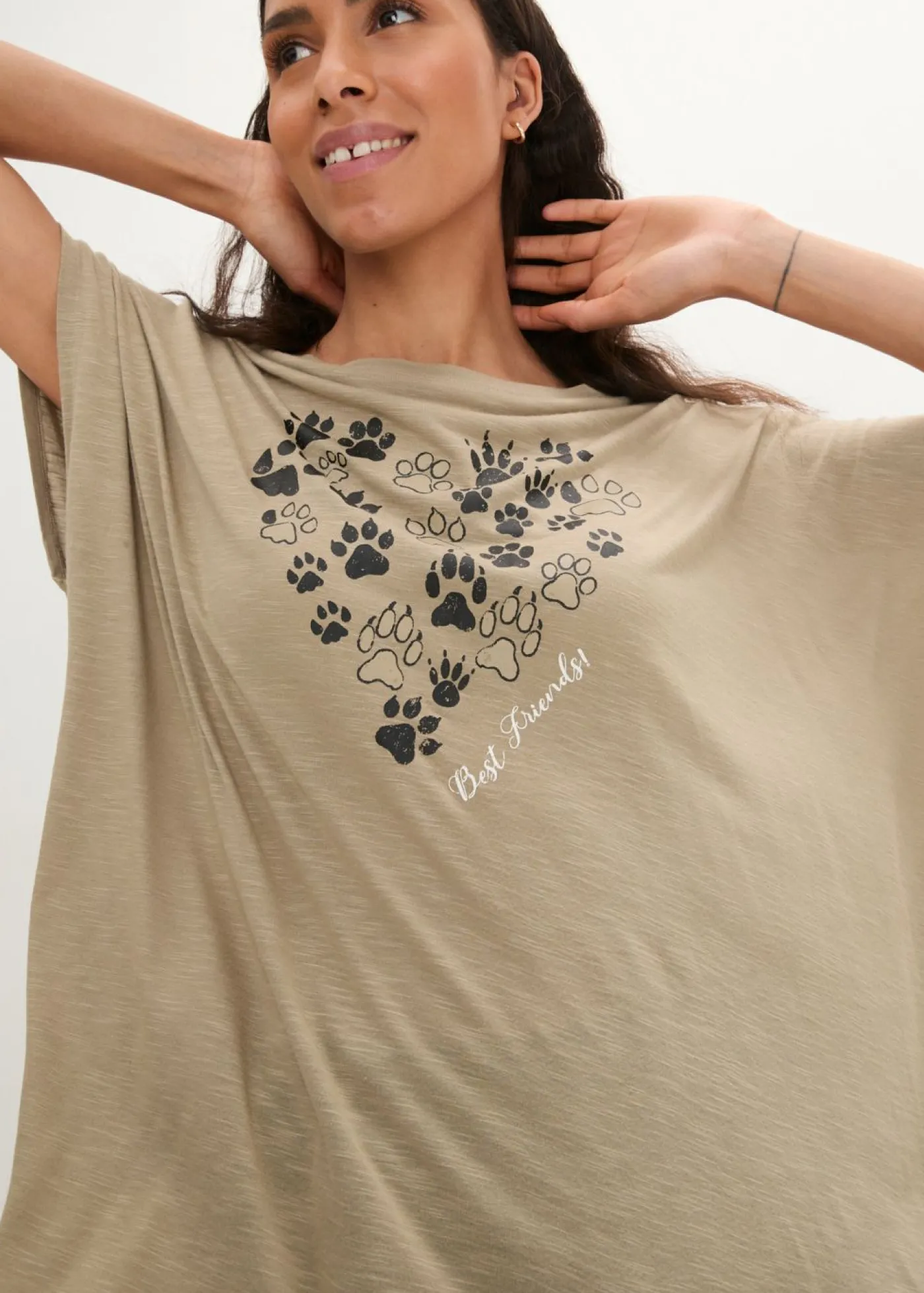 bonprix bonprix Camiseta de viscosa fluida Caqui nuevo Hot