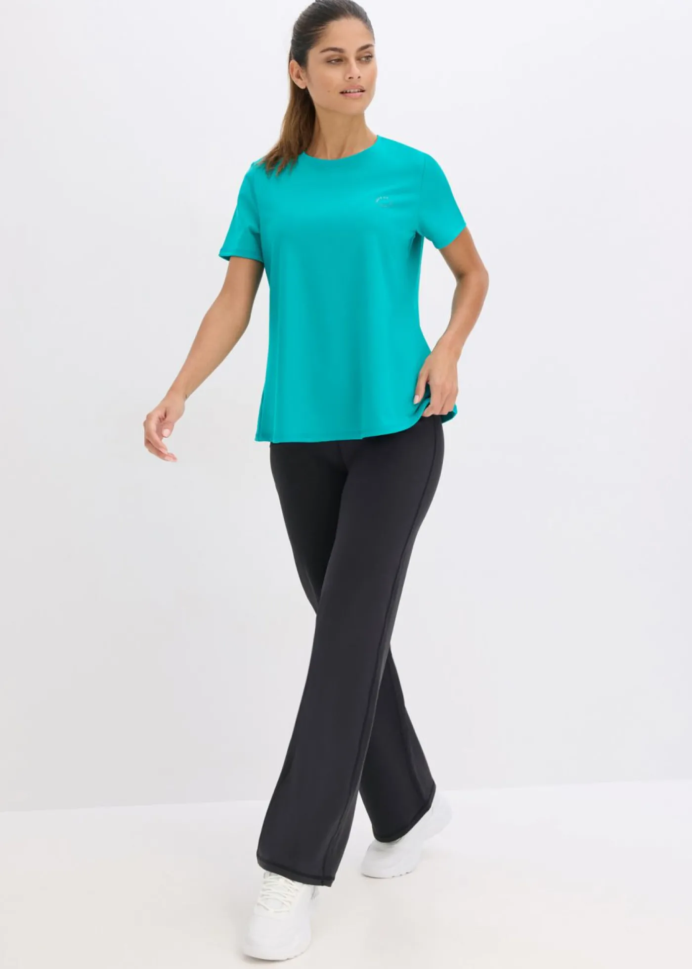 bonprix bonprix Camiseta deportiva de algodón resistente Esmeralda Outlet