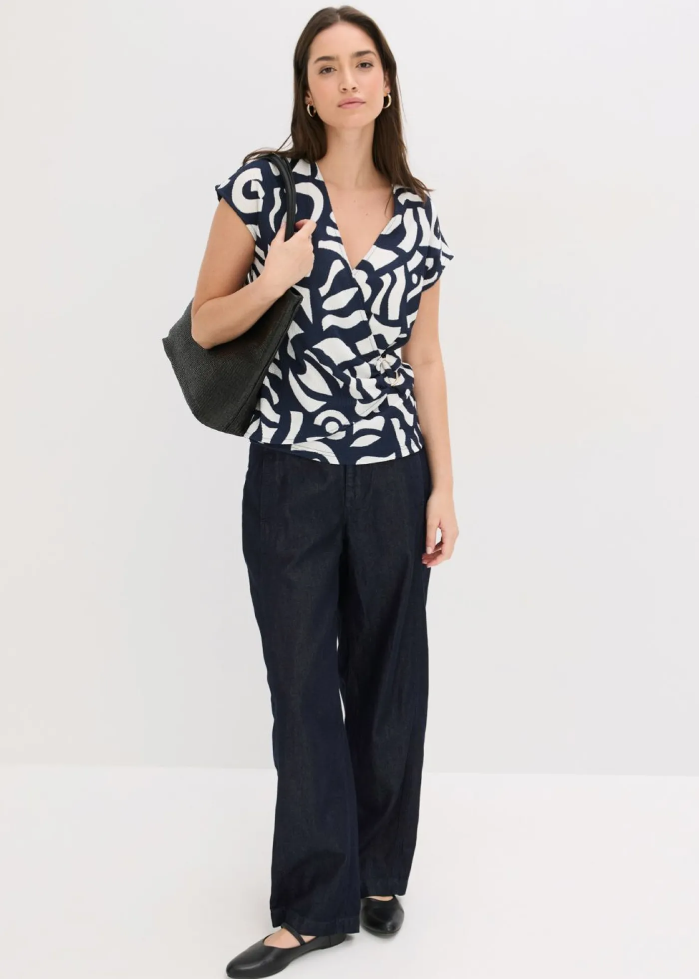 bonprix bonprix Camiseta estampada Azul marino-blanco Online
