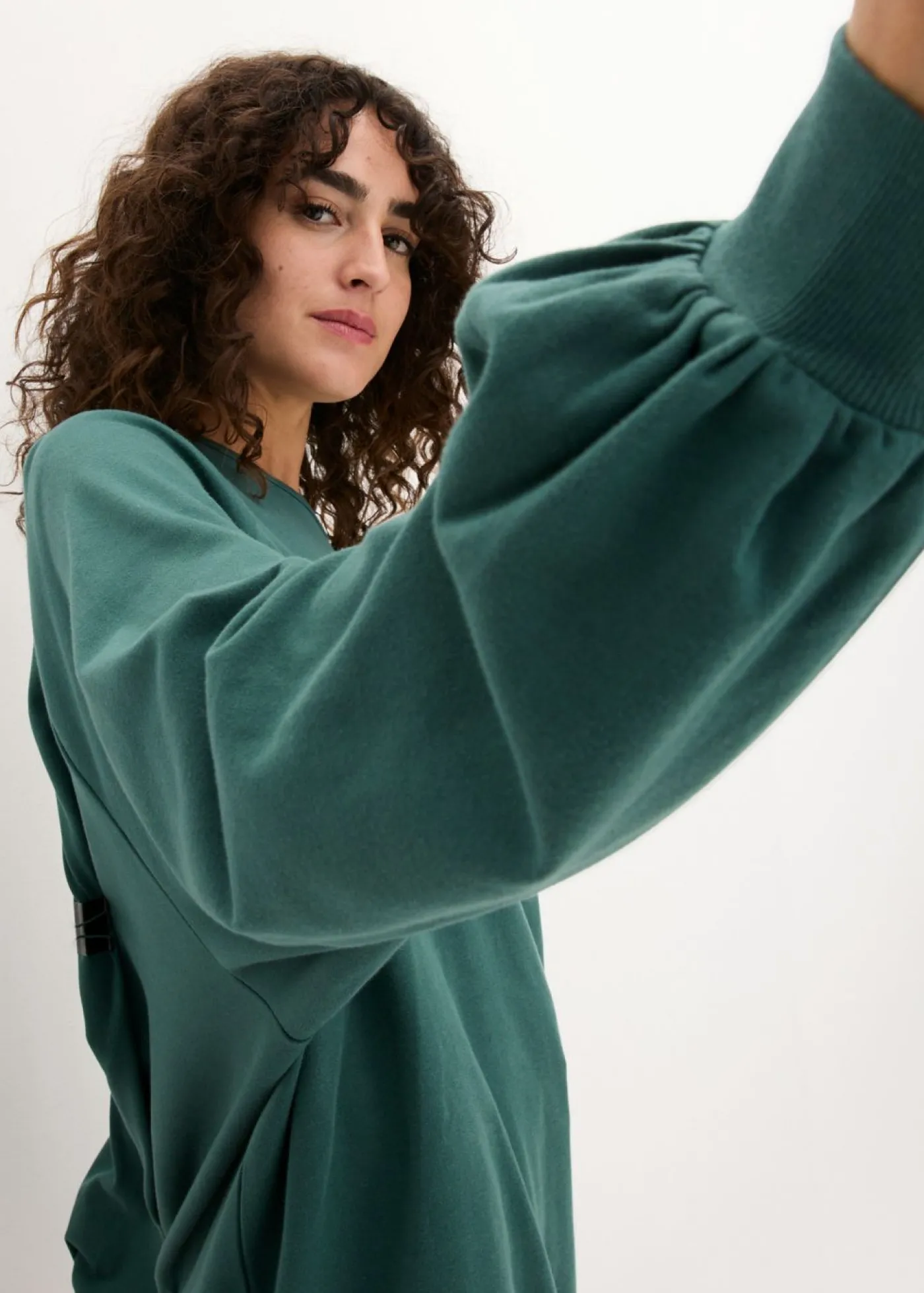 bonprix bonprix Camiseta holgada verde mate Discount