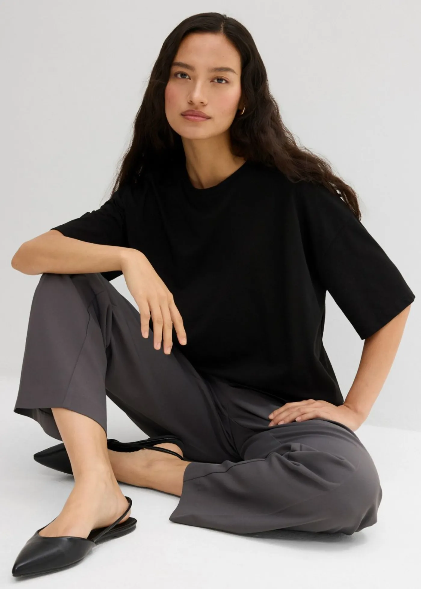 bonprix bonprix Camiseta holgada de mezcla de algodón Negro Outlet