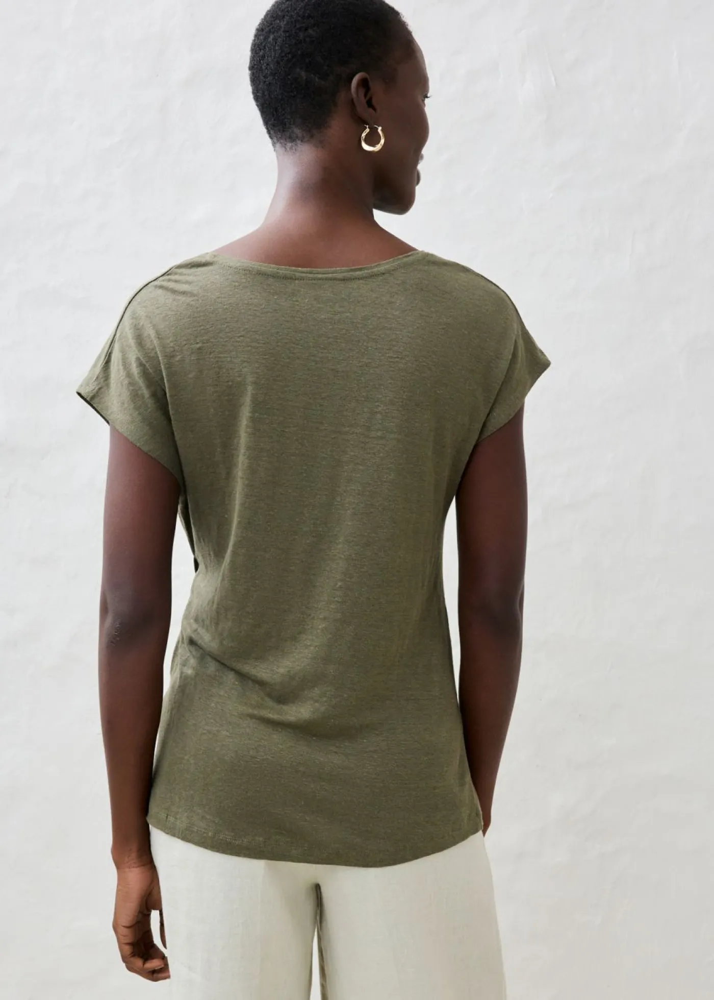 bonprix bonprix Camiseta sin mangas de lino puro Verde oliva oscuro Sale