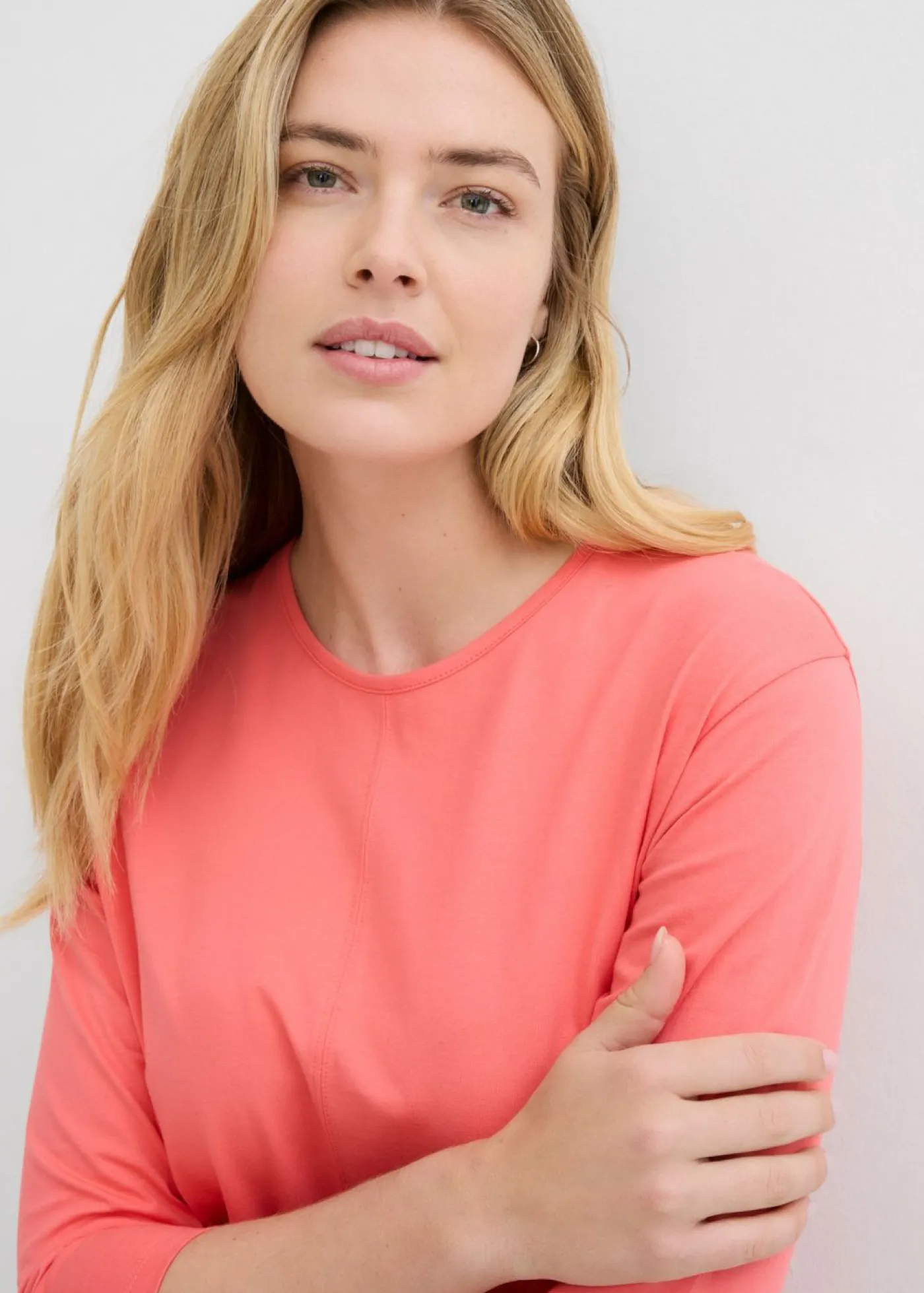 bonprix bonprix Camiseta tipo boxy de algodón orgánico Salmón claro Online