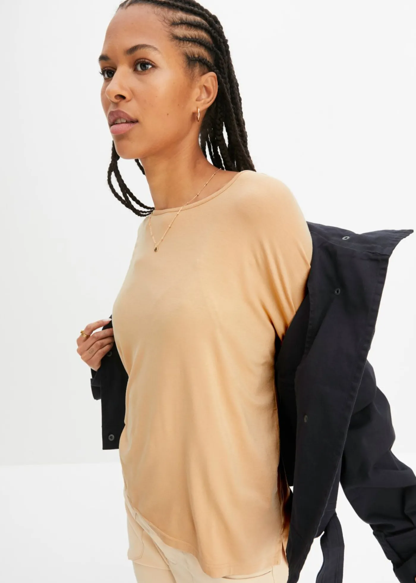 bonprix bonprix Camiseta tipo boxy de mezcla de viscosa suave Café con leche Best