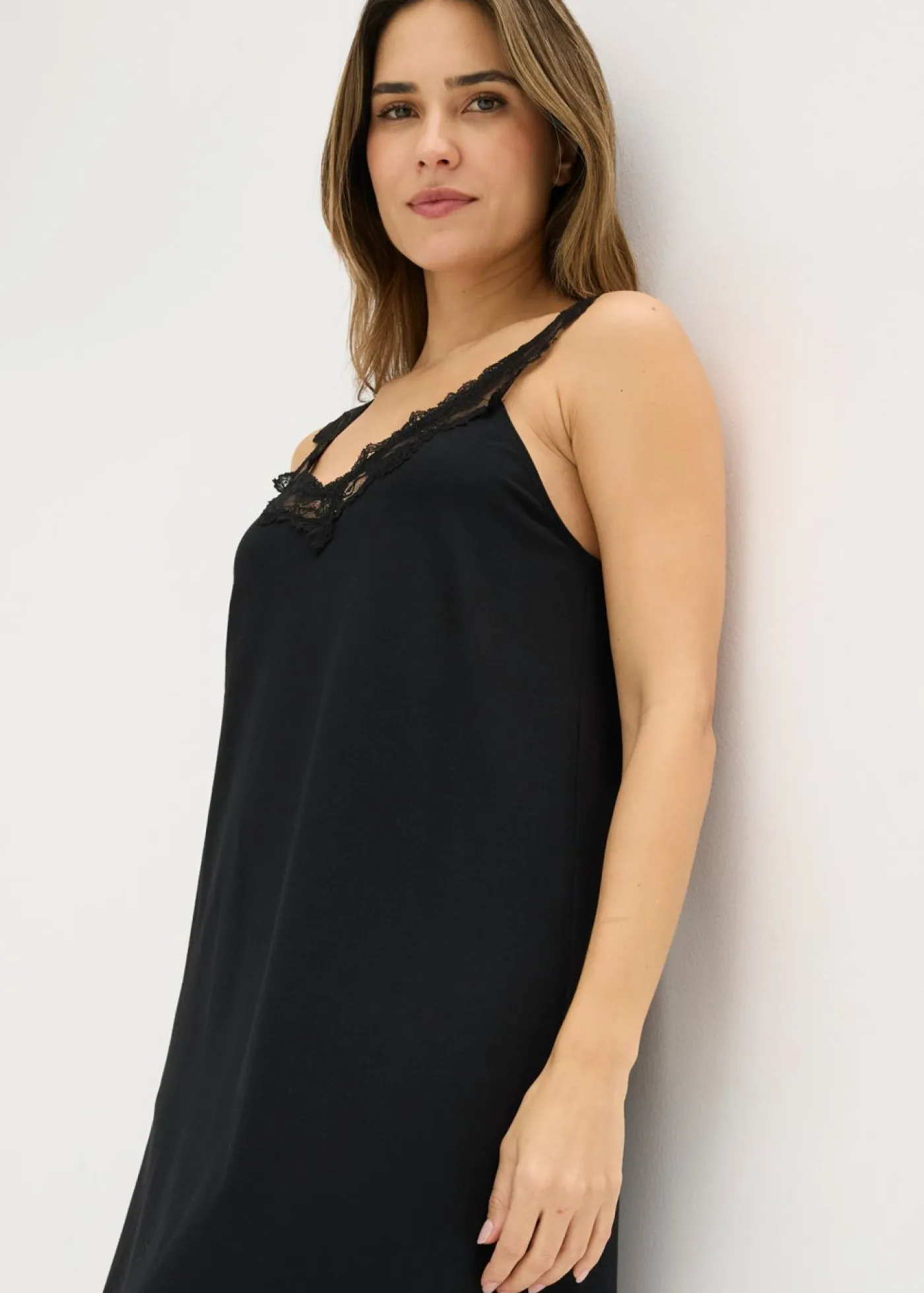 bonprix bonprix Camisón con encaje Negro Clearance