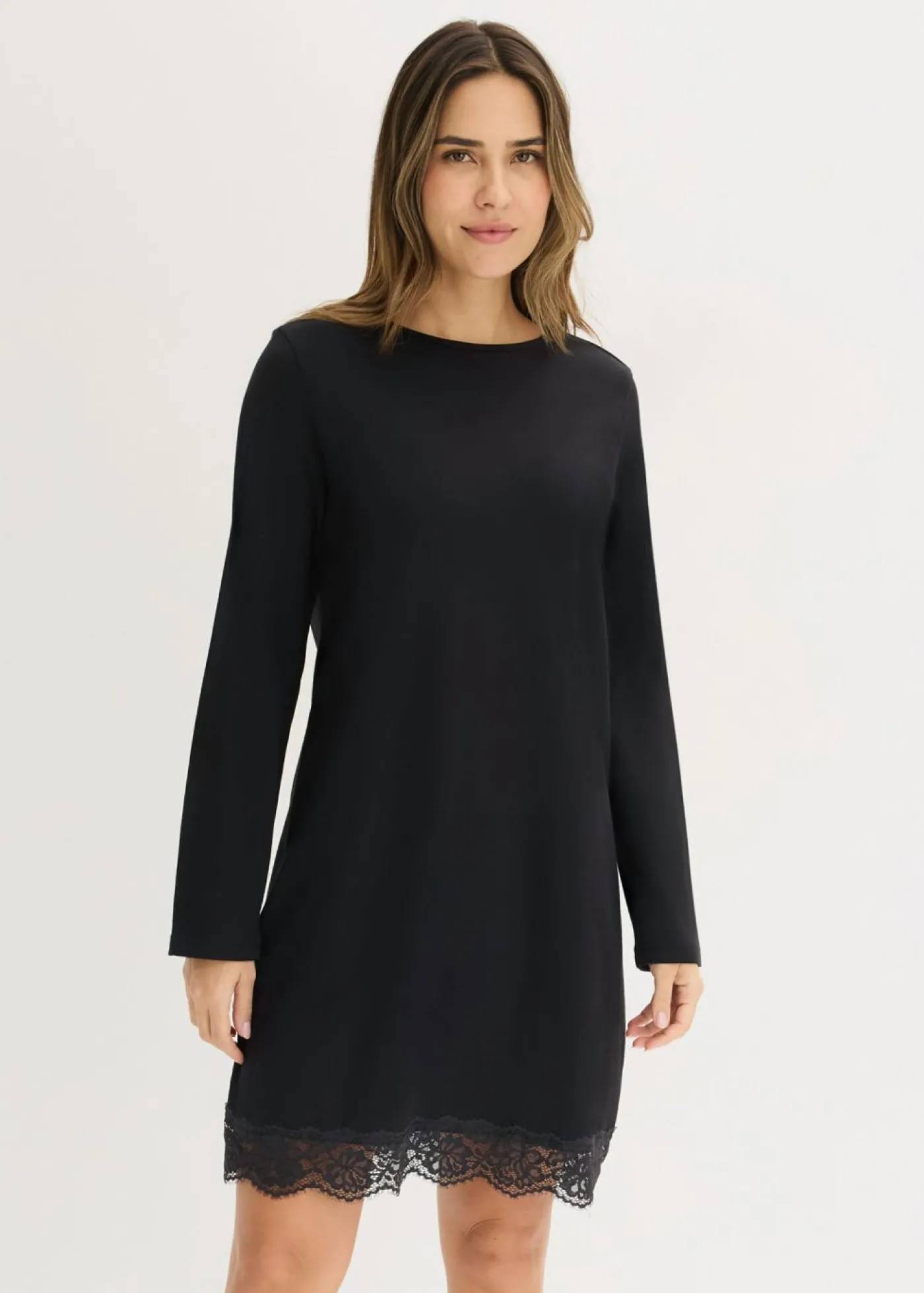 bonprix bonprix Camisón con encaje Negro