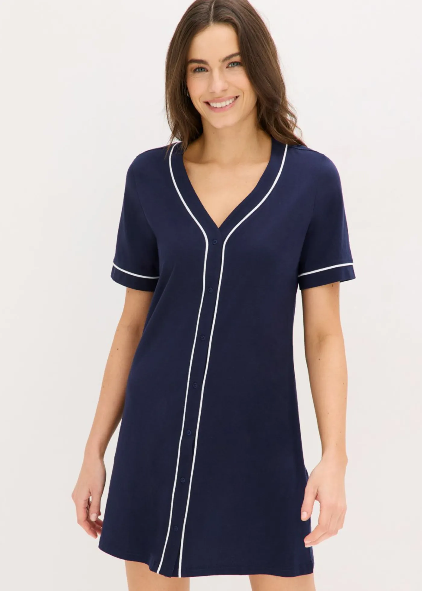 bonprix bonprix Camisón corto de algodón puro con botones Azul marino-blanco Online