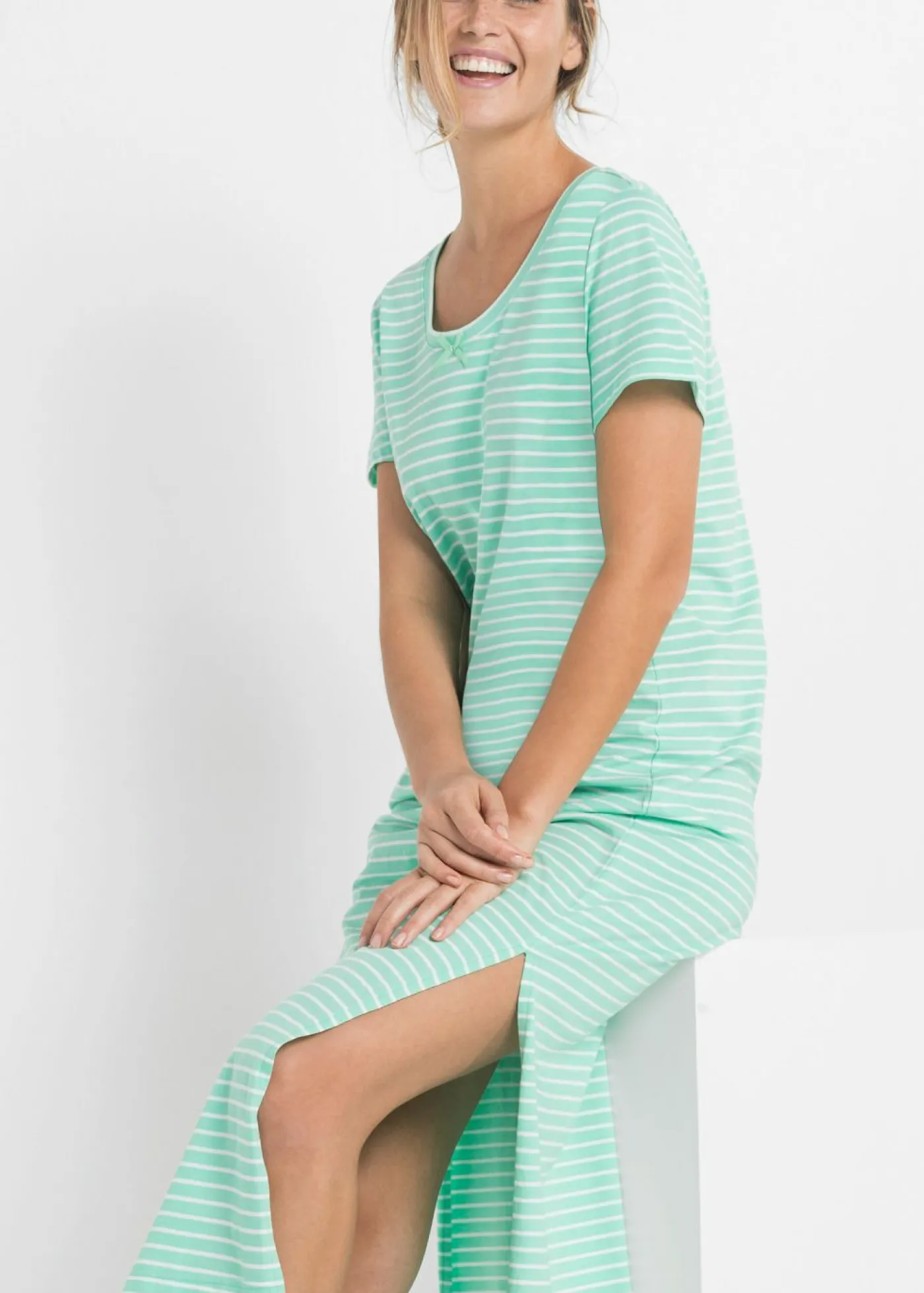 bonprix bonprix Camisón largo de algodón puro mentol / blanco con rayas Best