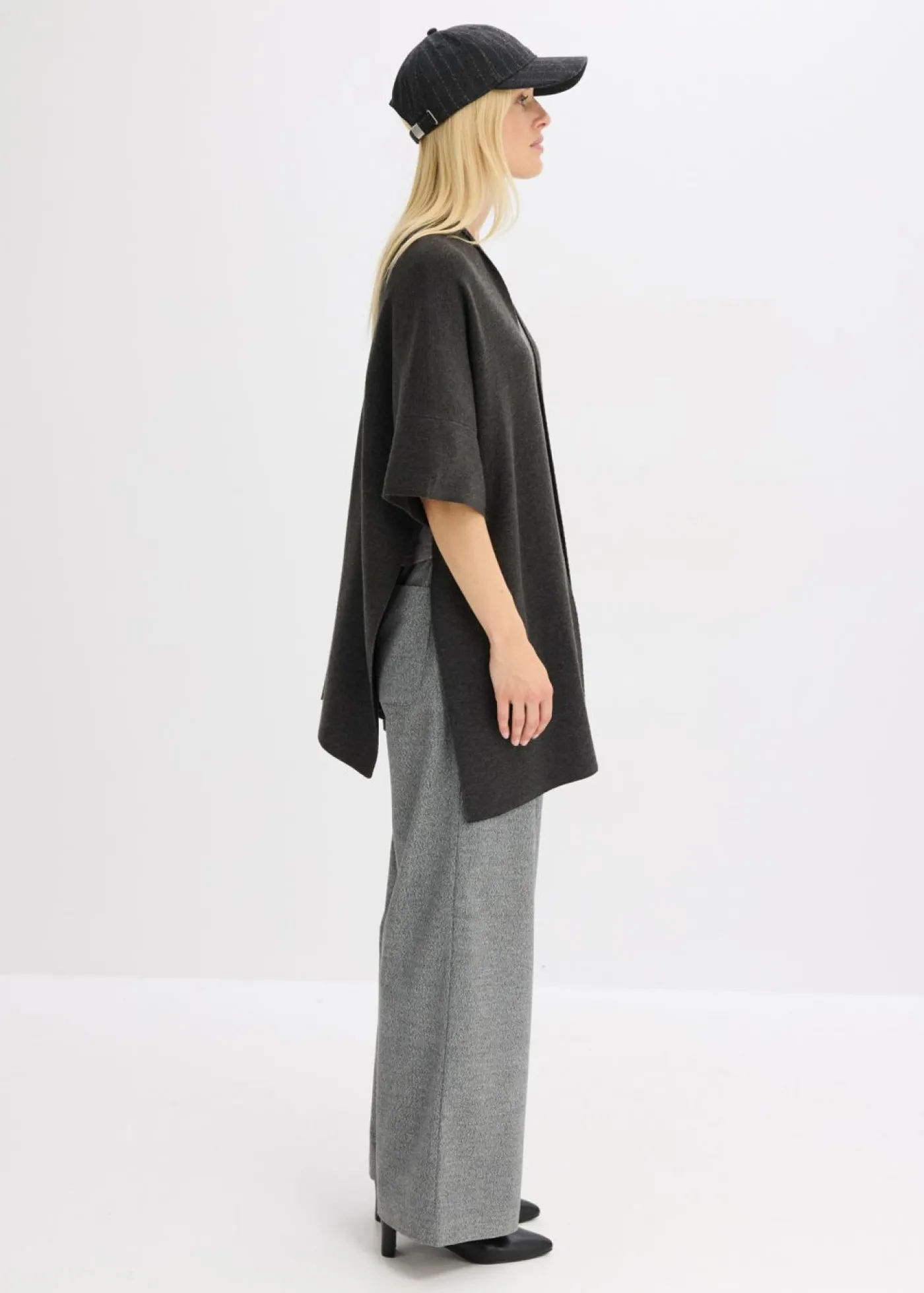 bonprix bonprix Capa de punto oversize Antracita jaspeado Online