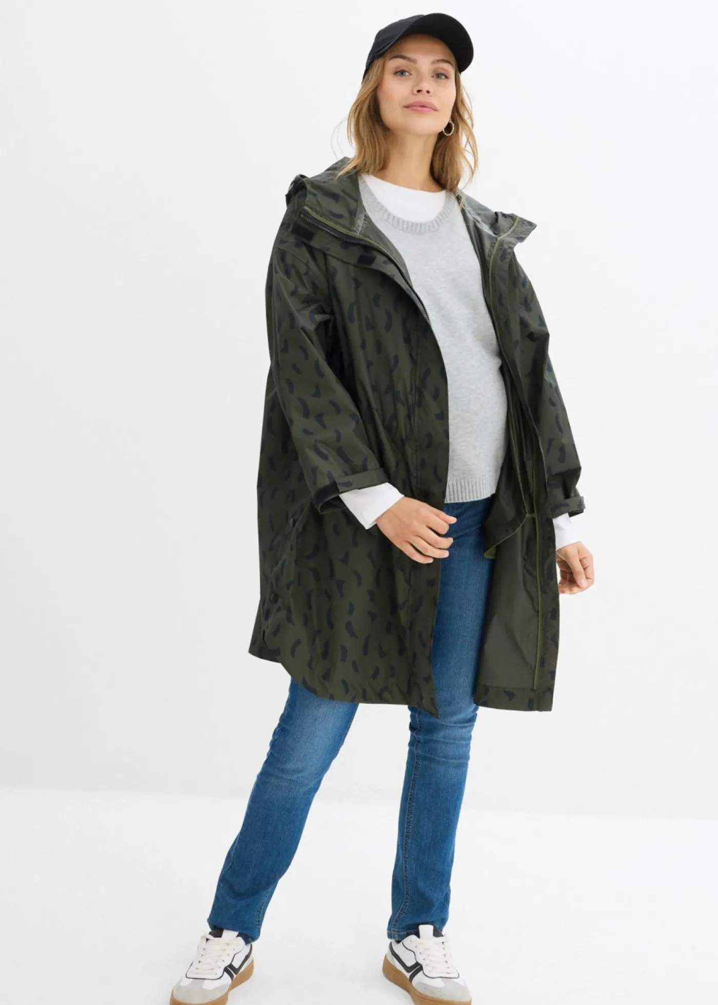 bonprix bonprix Capa impermeable premamá 3 en 1 con inserto de porteo y bolsa Oliva profundo-negro Outlet