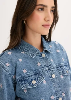 bonprix bonprix Cazadora vaquera con bordado de flores Denim claro desgastado New