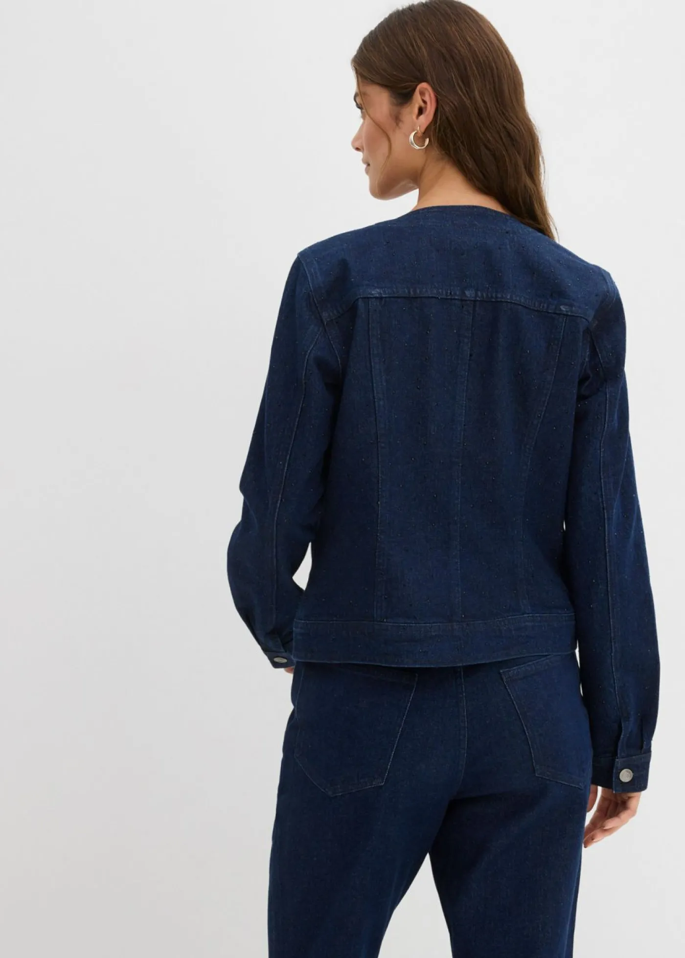 bonprix bonprix Cazadora vaquera con piedras brillantes Azul oscuro denim Best