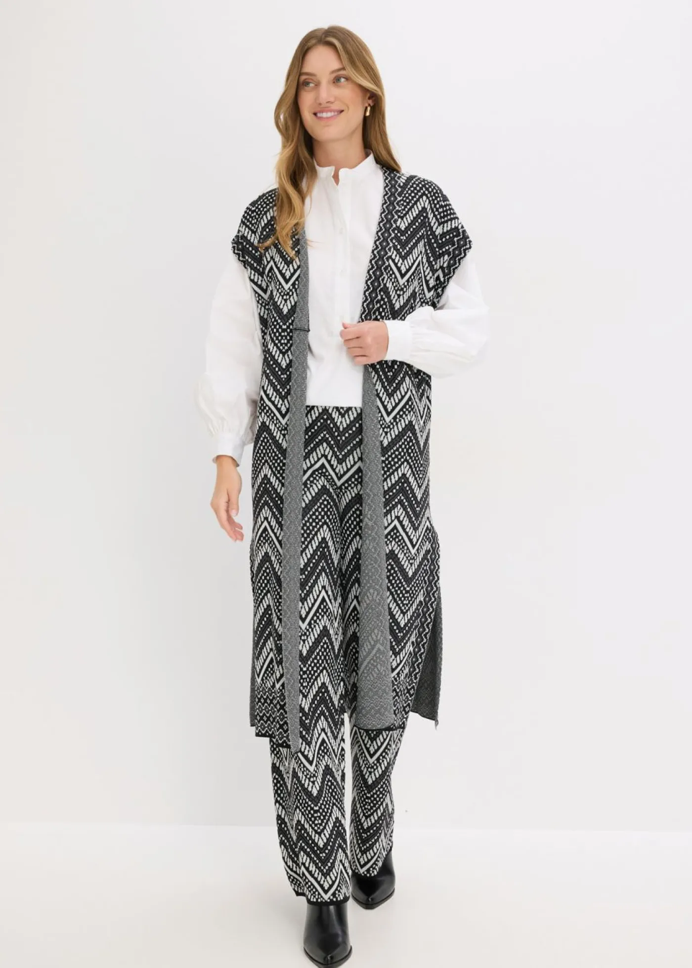 bonprix bonprix Chaleco de punto Negro-blanco Discount
