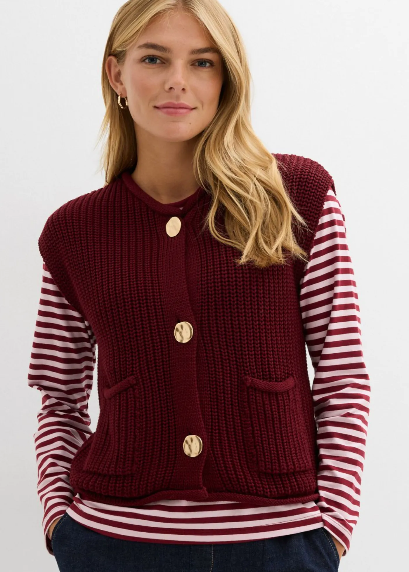 bonprix bonprix Chaleco de punto con bolsillos Rojo rubí Outlet