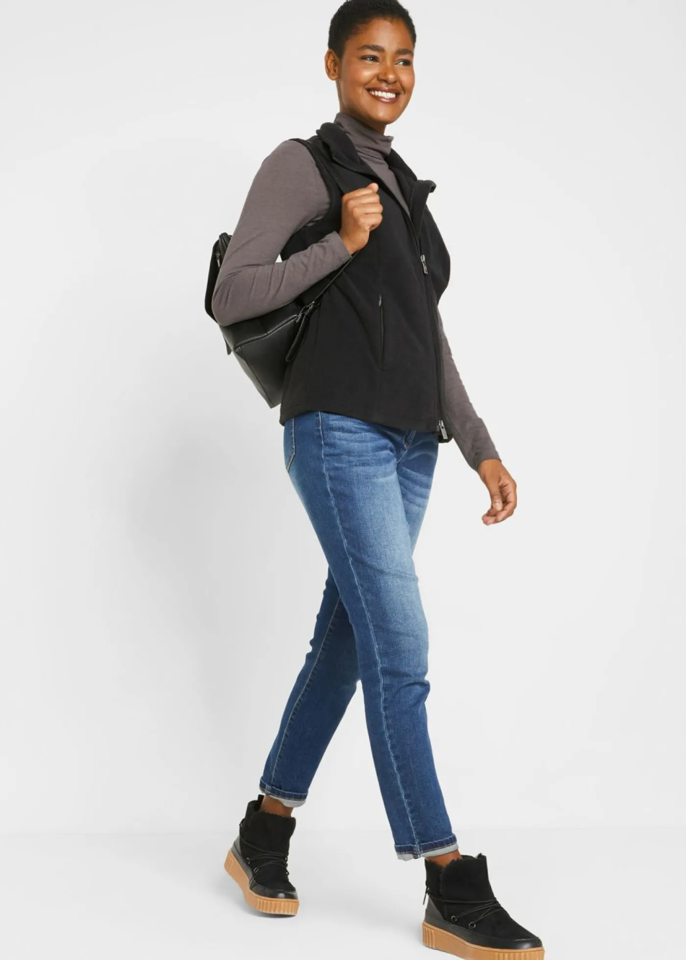bonprix bonprix Chaleco polar con bolsillos Negro Discount