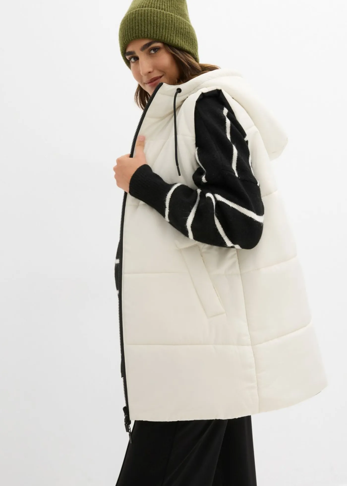 bonprix bonprix Chaleco premamá forrado 4 en 1 con función reversible e inserto de porteo Beige-negro