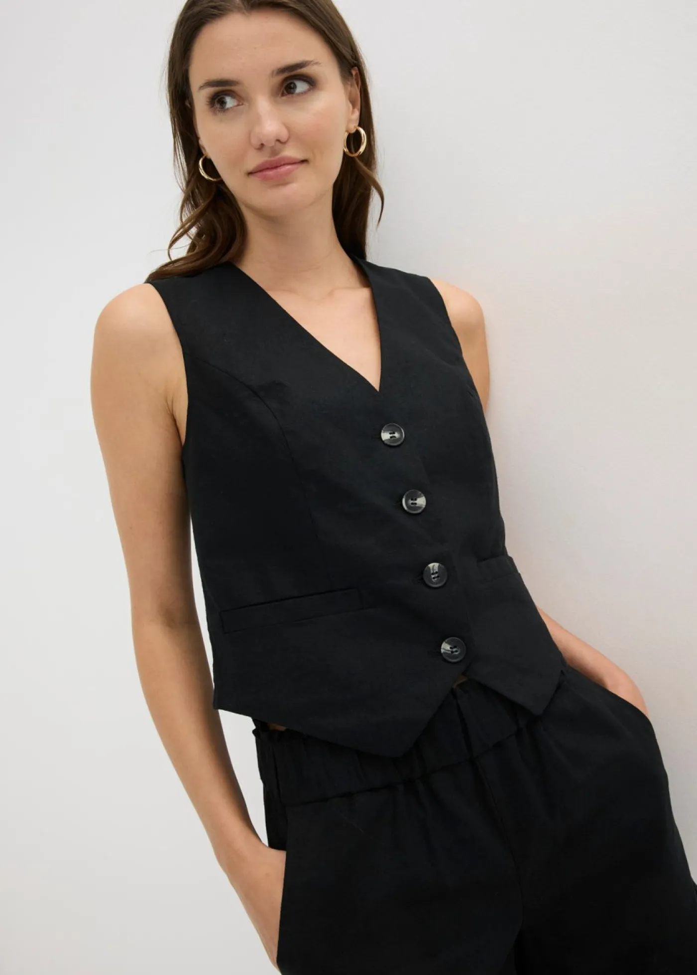 bonprix bonprix Chaleco y pantalón corto de mezcla de lino Negro Outlet