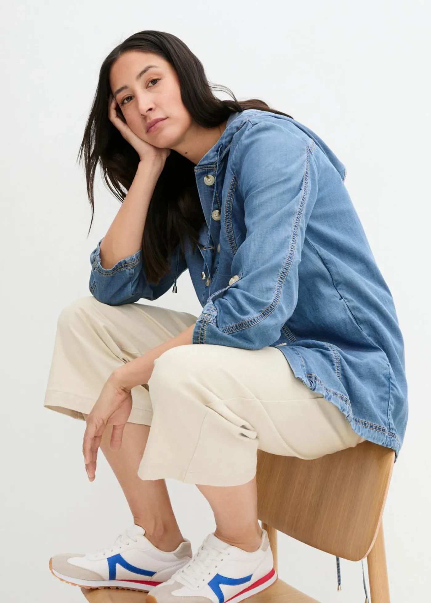 bonprix bonprix Chaqueta camisera con lino refrescante Denim medio Hot