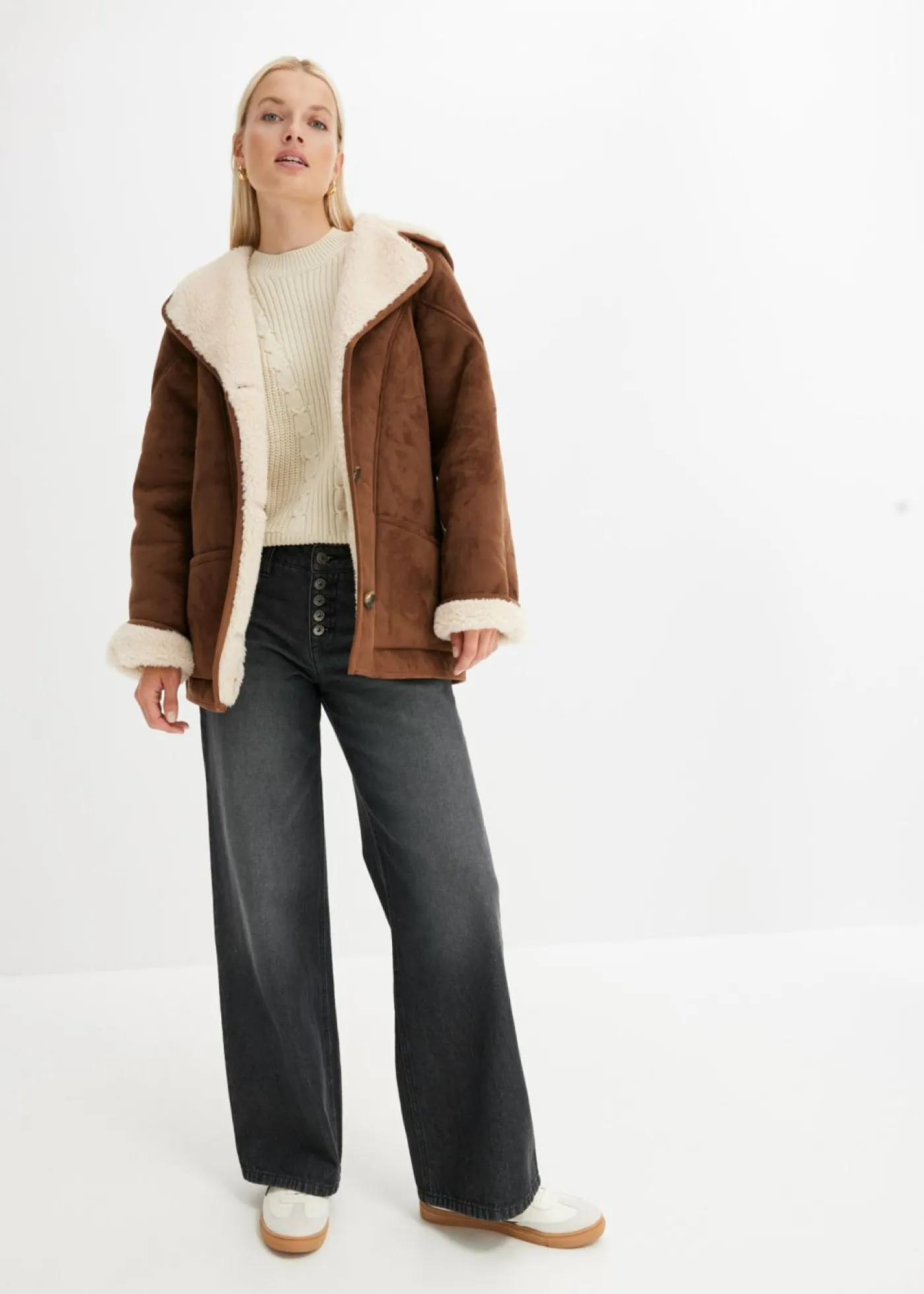 bonprix bonprix Chaqueta con capucha Marrón claro Best