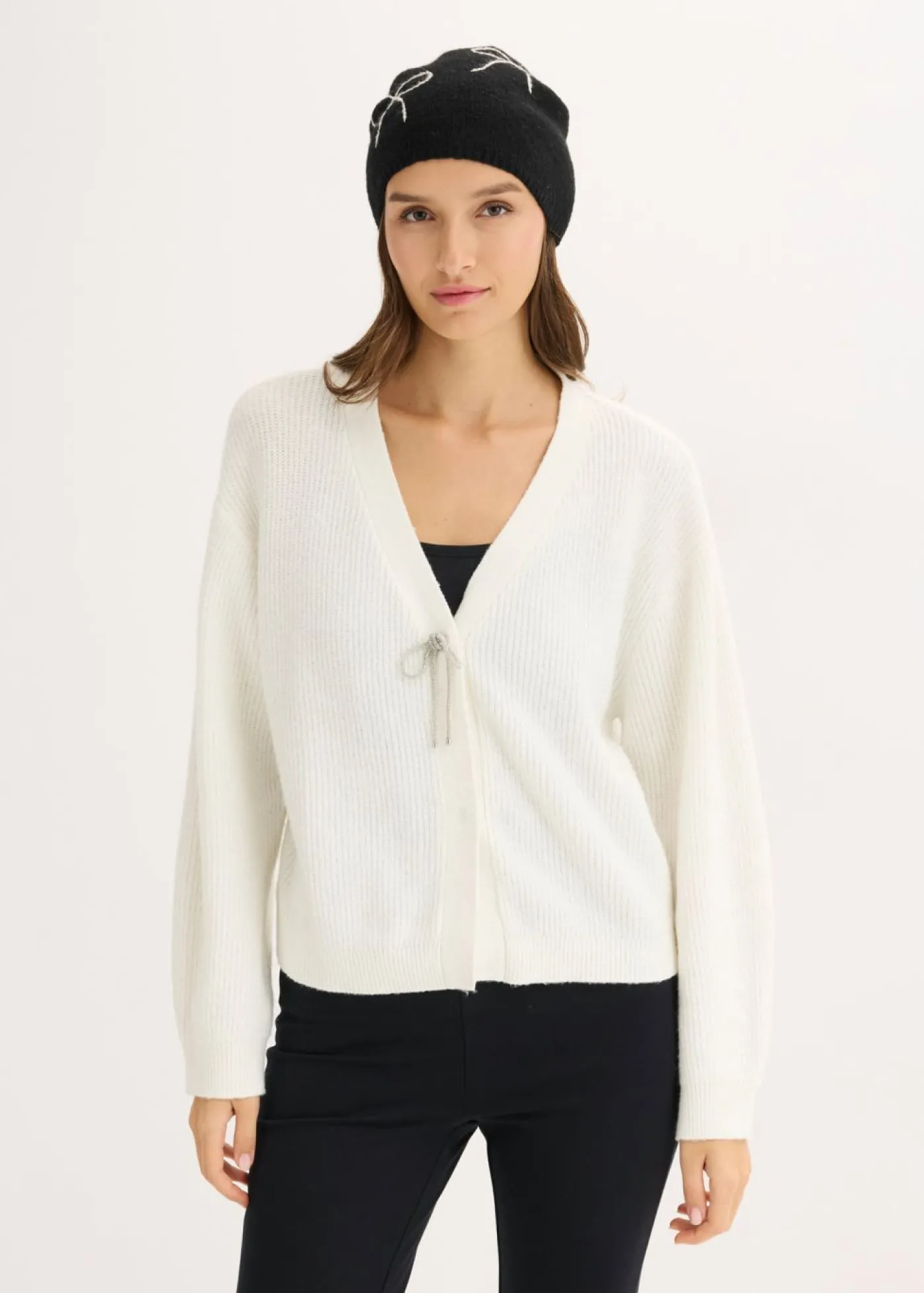 bonprix bonprix Chaqueta corta de punto Blanco lana Hot