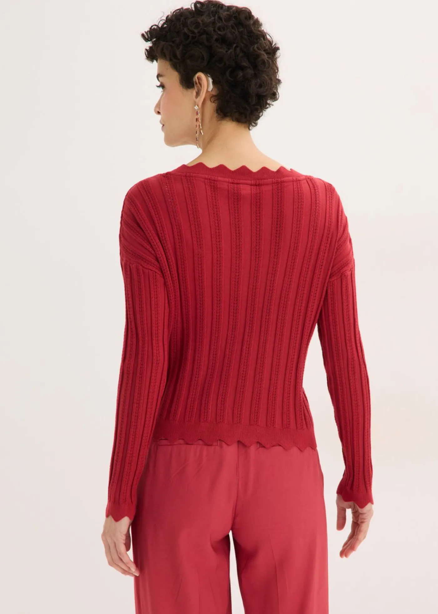 bonprix bonprix Chaqueta corta de punto ajour Cereza