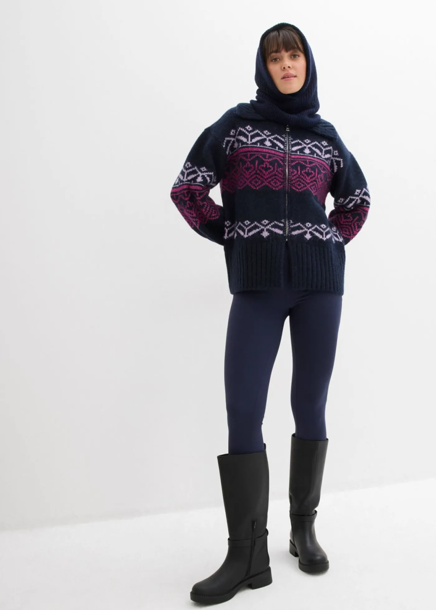 bonprix bonprix Chaqueta corta de punto con patrón nórdico Azul marino Outlet