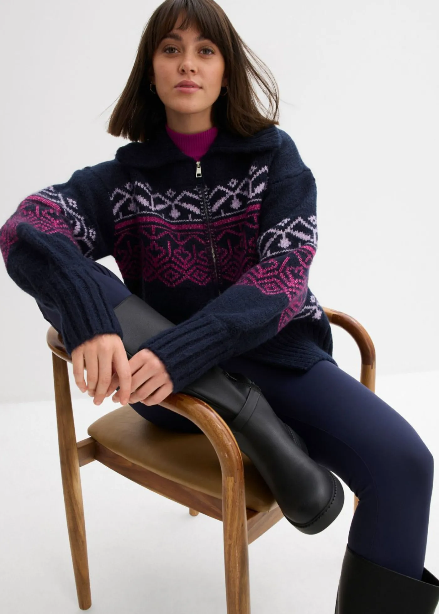 bonprix bonprix Chaqueta corta de punto con patrón nórdico Azul marino Outlet