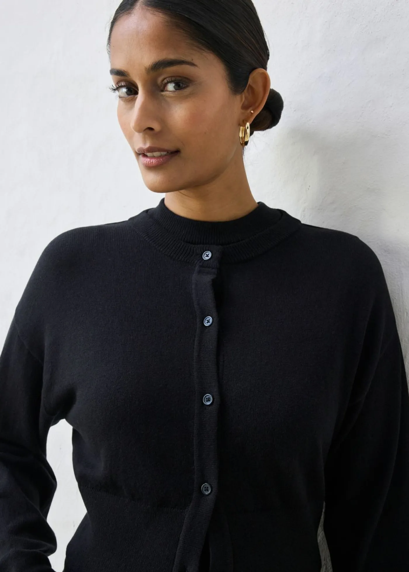 bonprix bonprix Chaqueta corta de punto con contenido de seda Negro