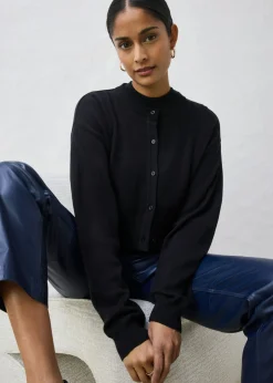 bonprix bonprix Chaqueta corta de punto con contenido de seda Negro