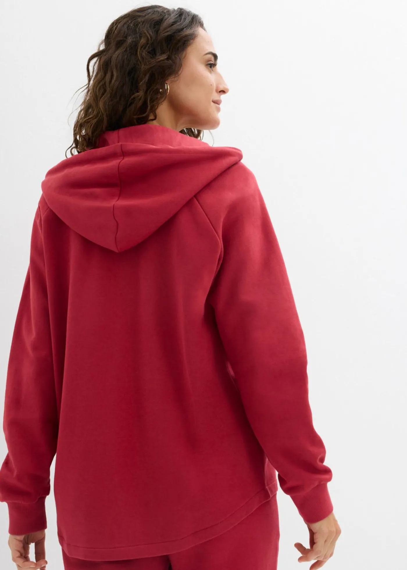 bonprix bonprix Chaqueta de chándal de algodón orgánico puro Cereza Sale