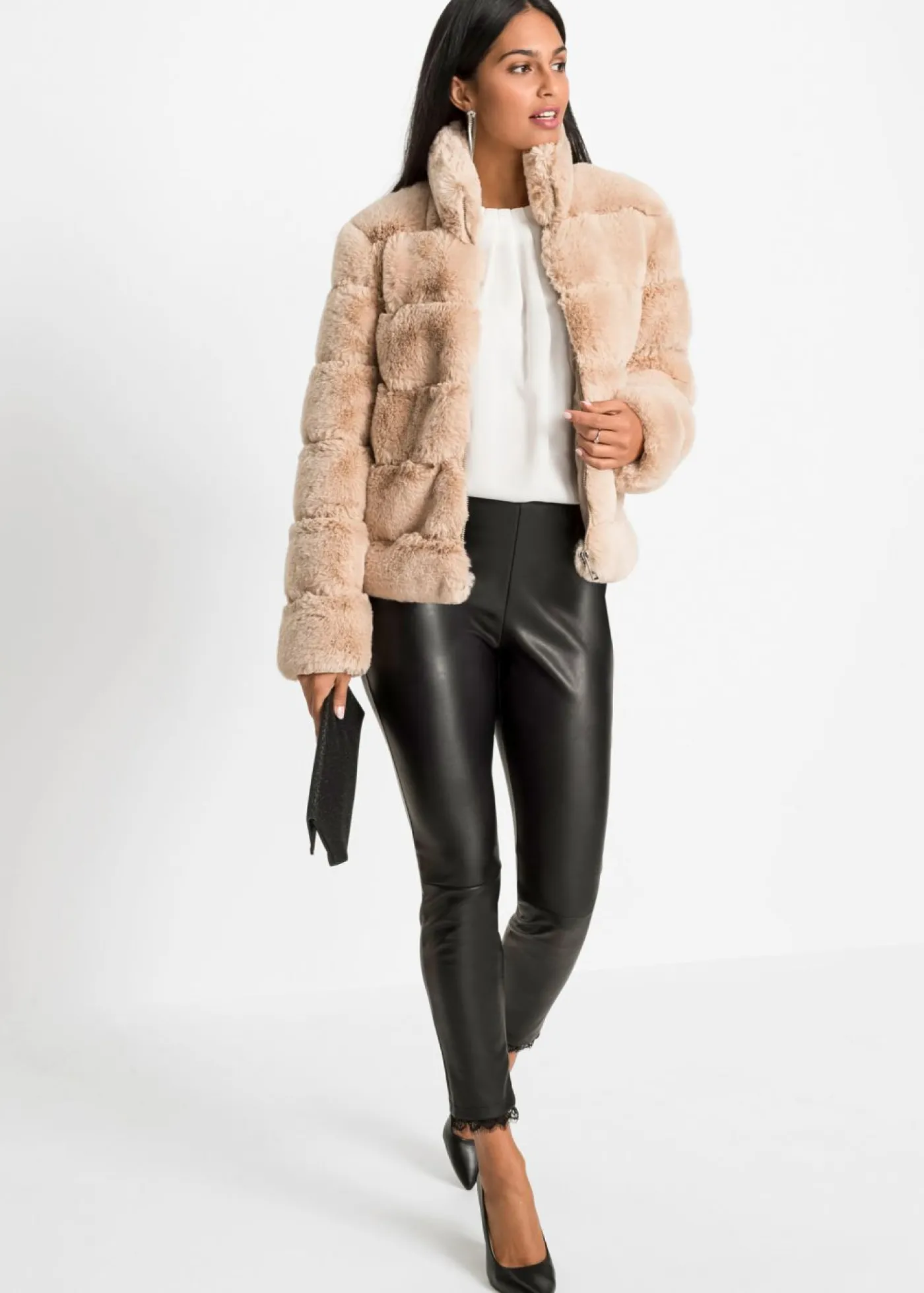 bonprix bonprix Chaqueta de pelo sintético con cremallera rosa pálido New
