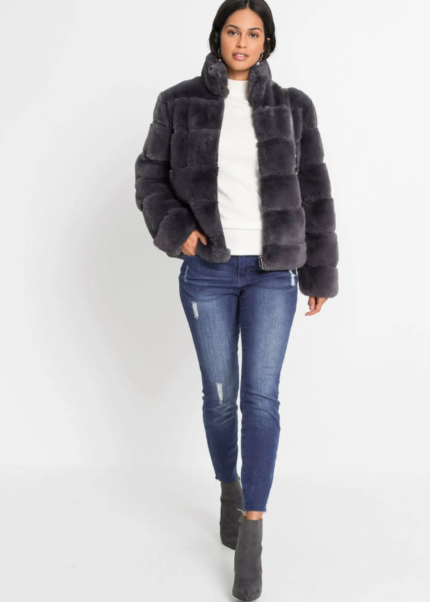 bonprix bonprix Chaqueta de pelo sintético con cremallera pizarra Discount