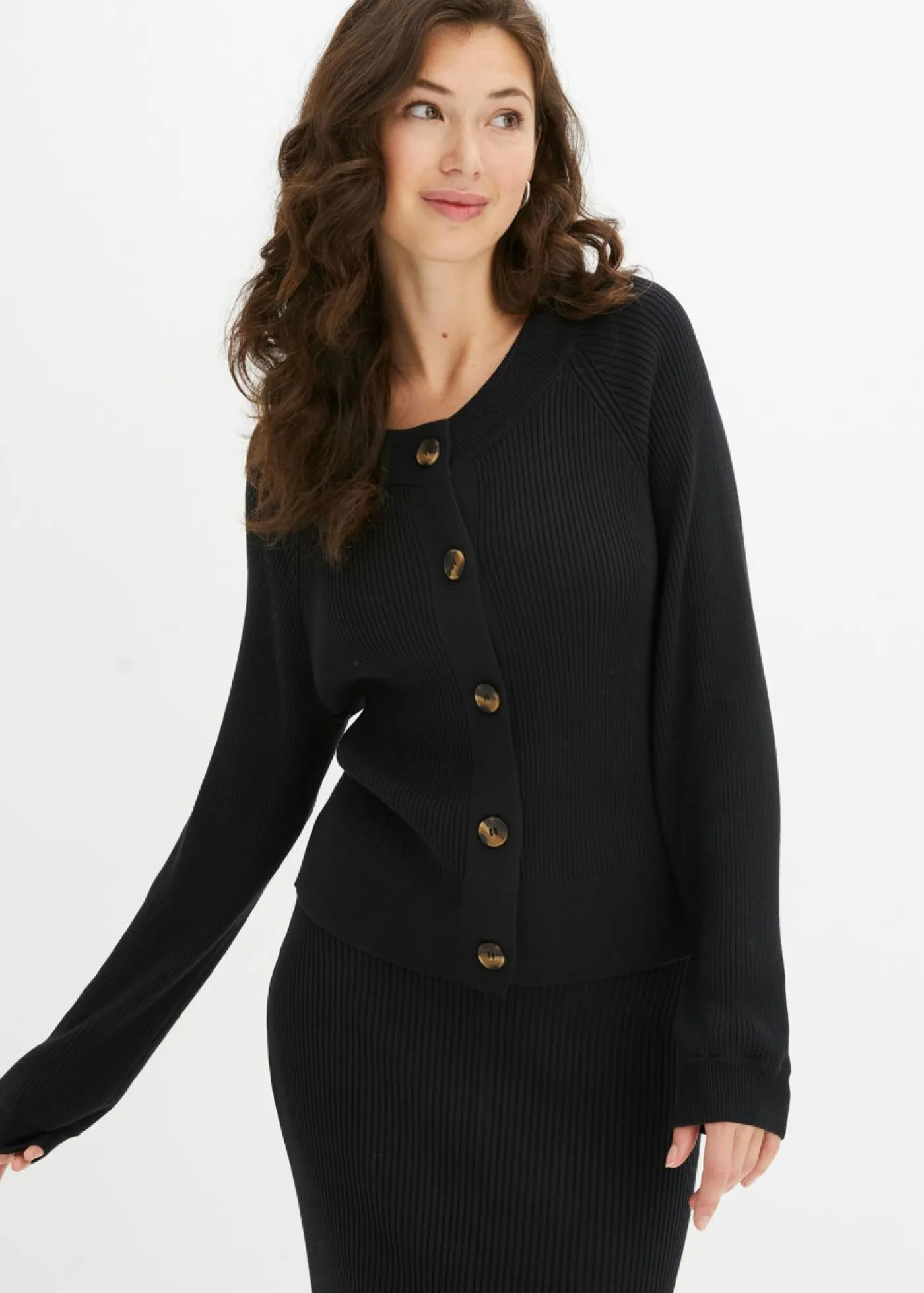 bonprix bonprix Chaqueta de punto Negro Online