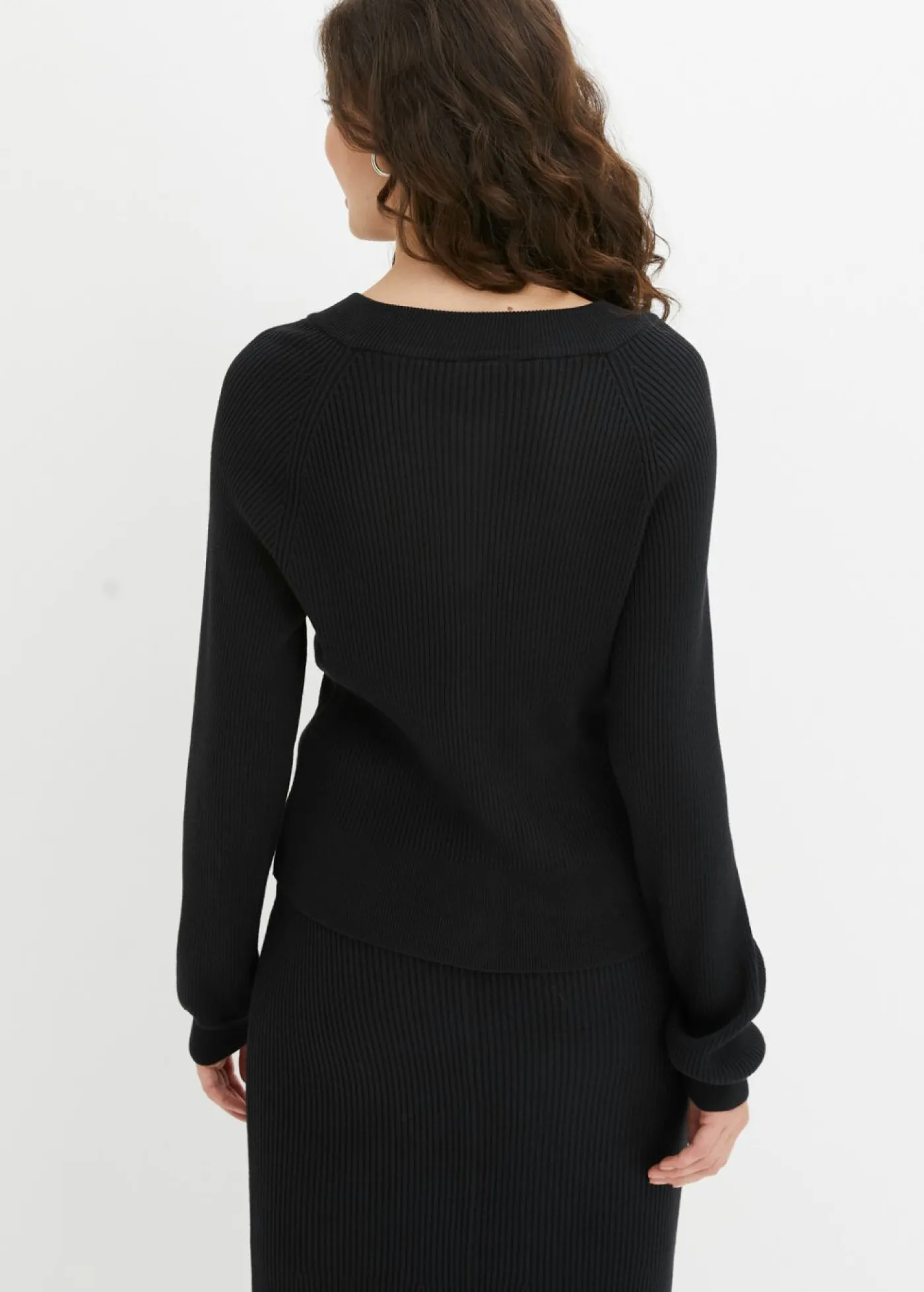 bonprix bonprix Chaqueta de punto Negro Online
