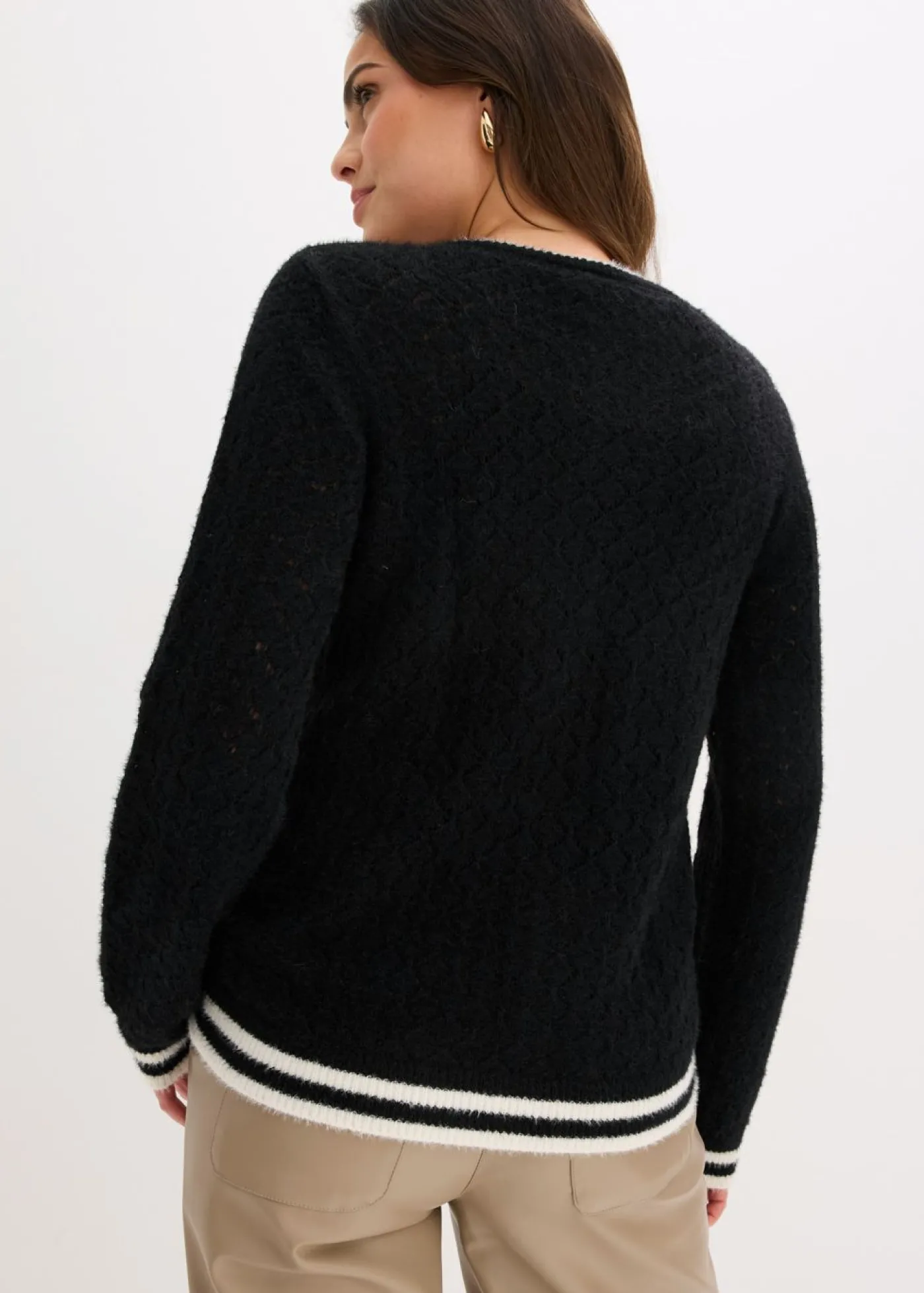 bonprix bonprix Chaqueta de punto ajour con hilo suave Negro-blanco lana