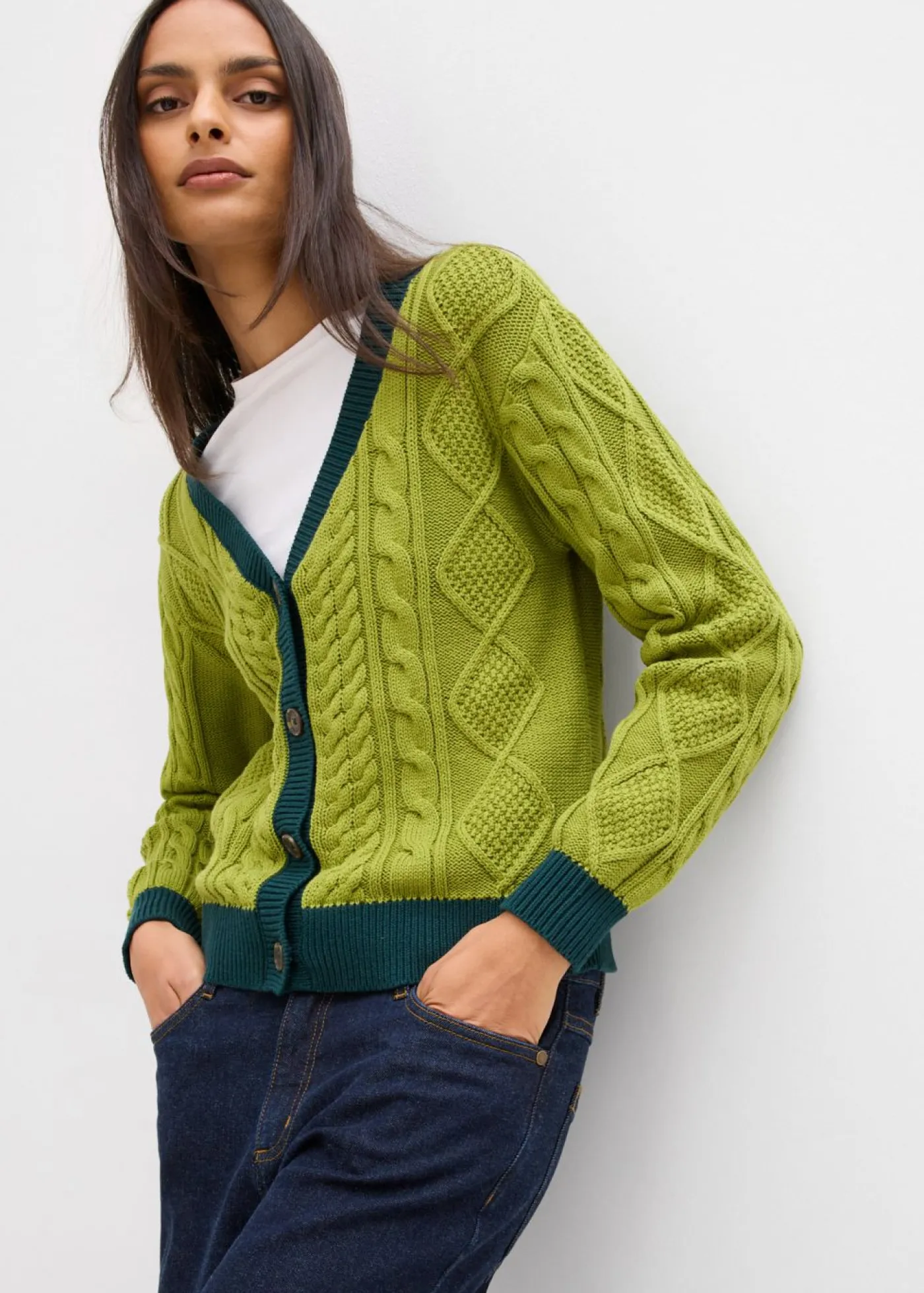 bonprix bonprix Chaqueta de punto de algodón puro musgo-verde intenso Clearance