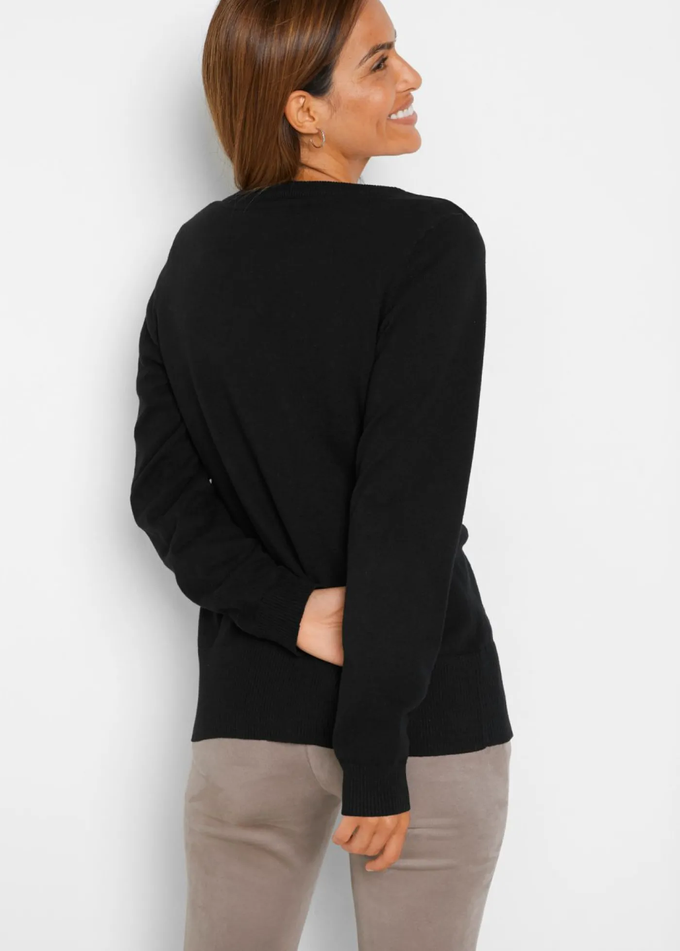 bonprix bonprix Chaqueta de punto fino con algodón reciclado Negro Hot