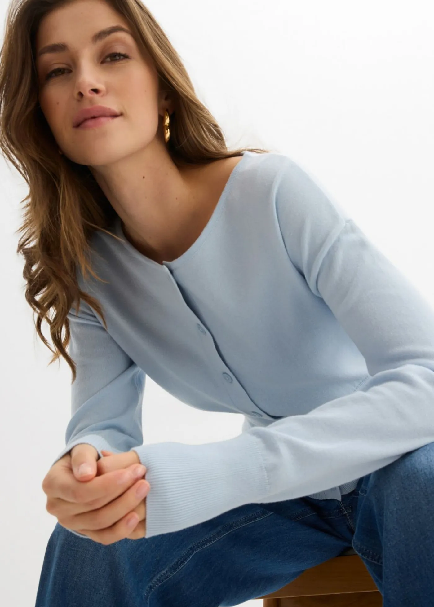 bonprix bonprix Chaqueta de punto fino con cuello redondo azul pálido Discount