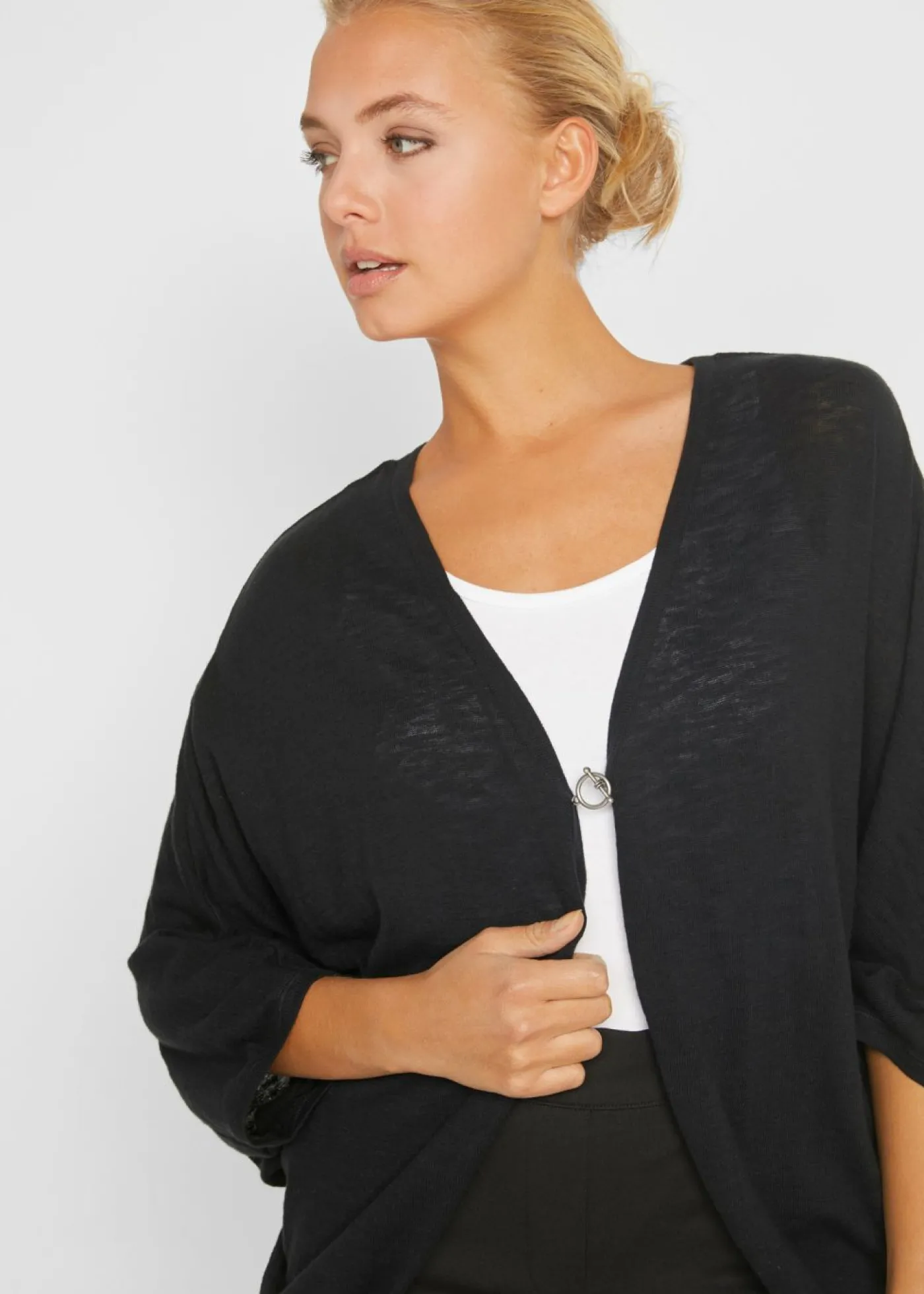 bonprix bonprix Chaqueta de punto fino de algodón puro Negro