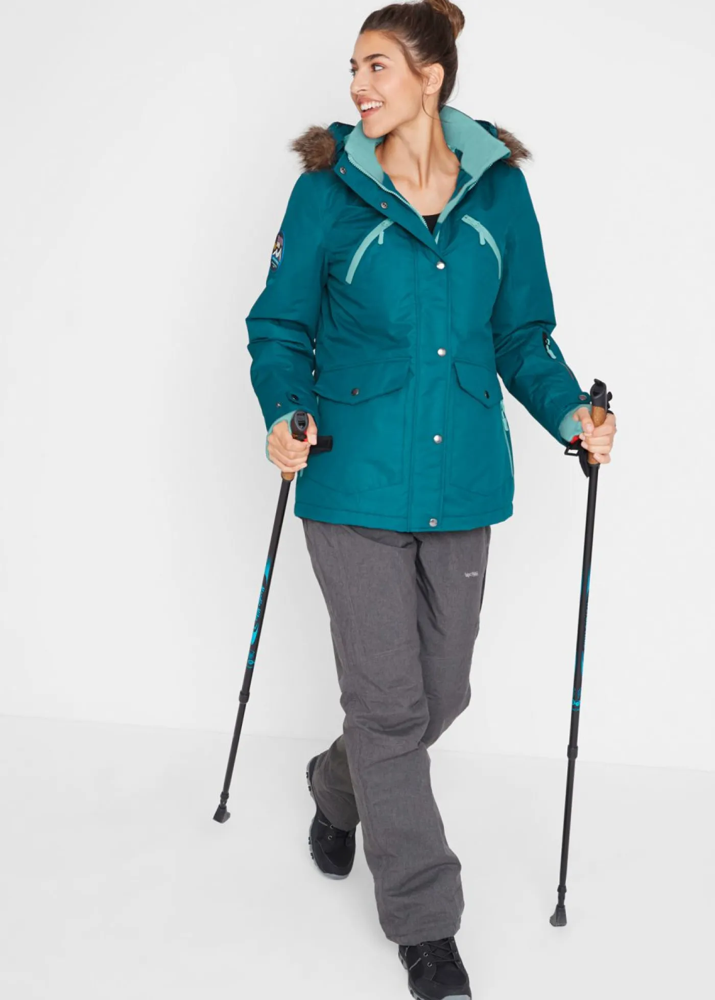 bonprix bonprix Chaqueta funcional impermeable Petróleo azul Online