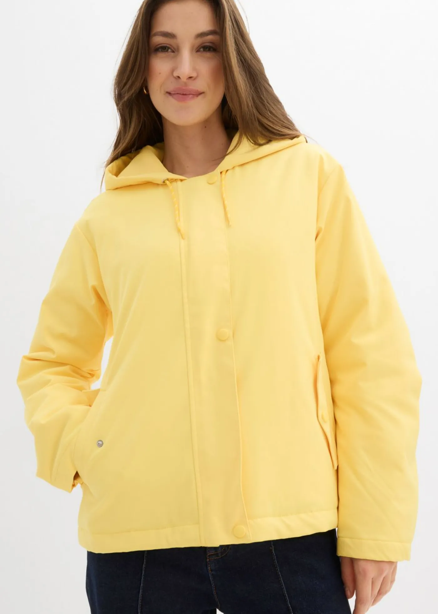 bonprix bonprix Chaqueta funcional ligeramente acolchada de material repelente al agua Amarillo