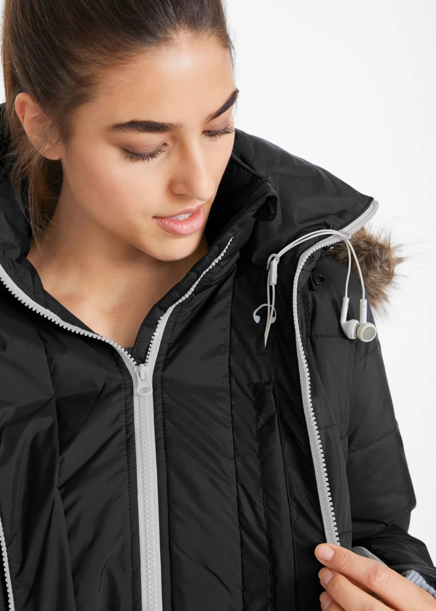 bonprix bonprix Chaqueta guateada larga funcional con aspecto 2 en 1, impermeable Negro Outlet