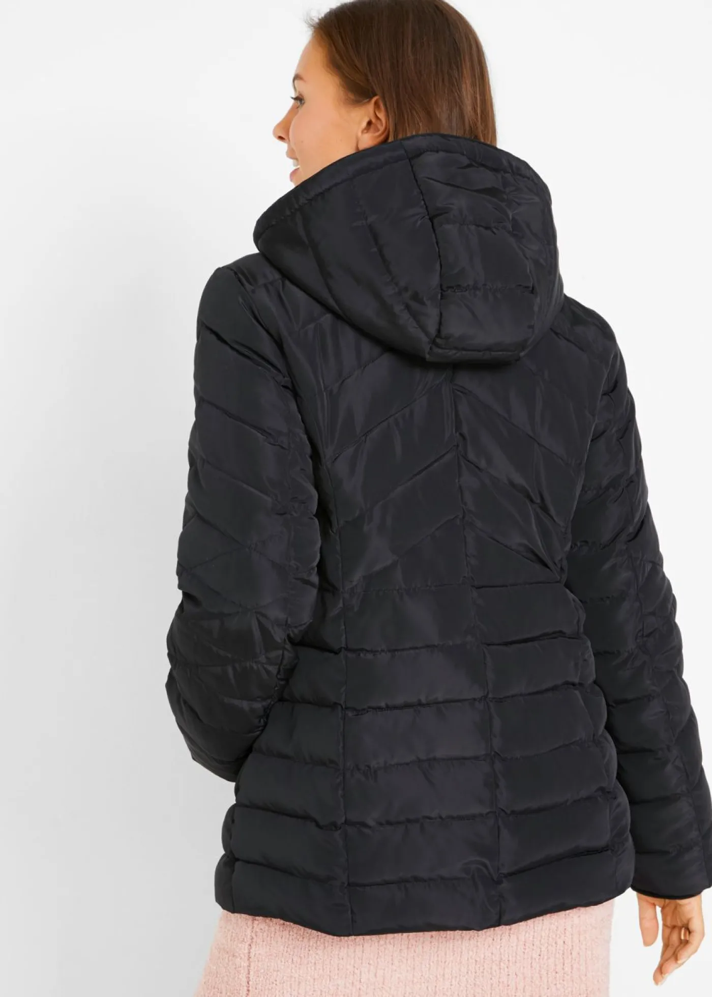 bonprix bonprix Chaqueta guateada ligera con capucha desmontable Negro Best