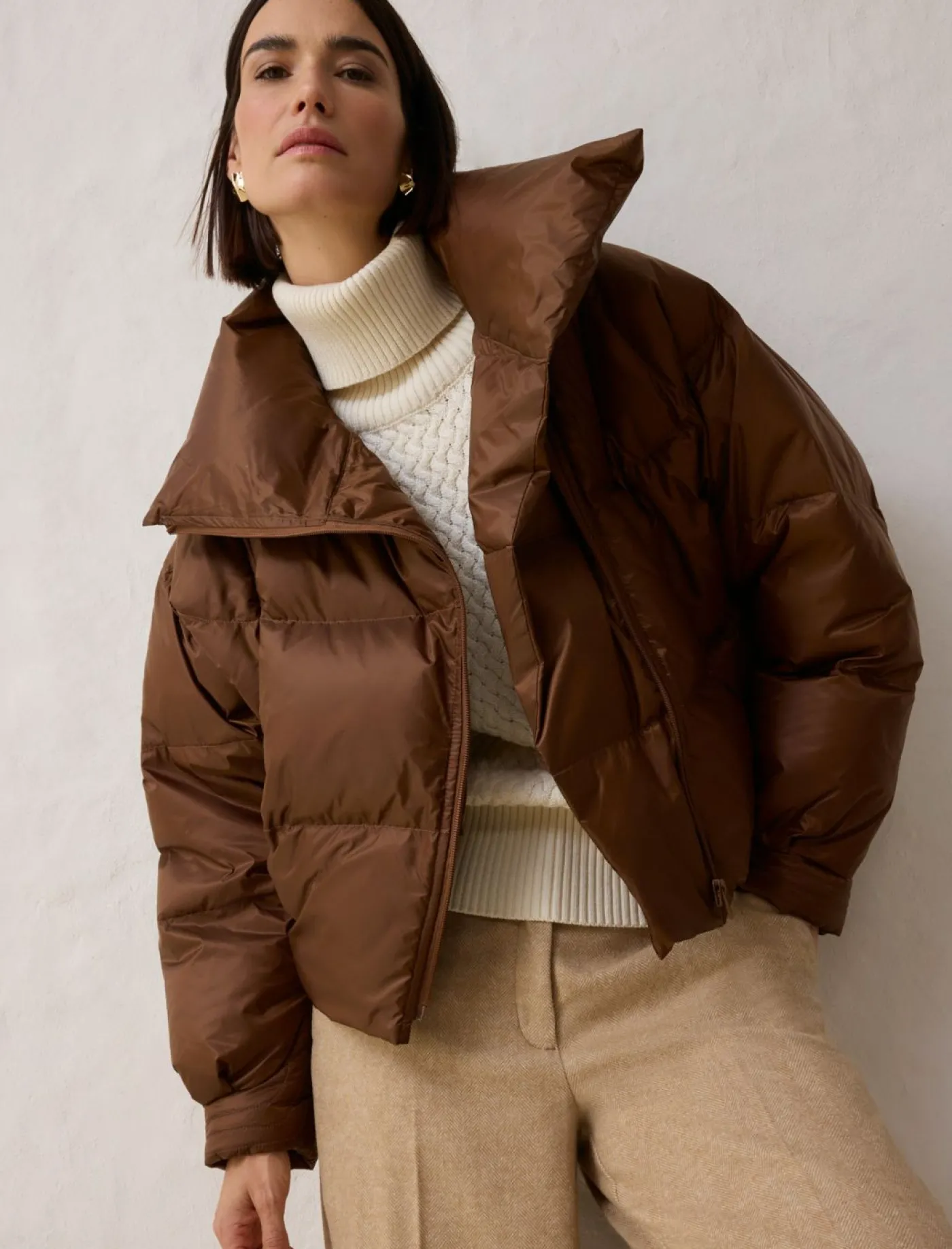 bonprix bonprix Chaqueta impermeable con plumón reciclado marrón pimienta New